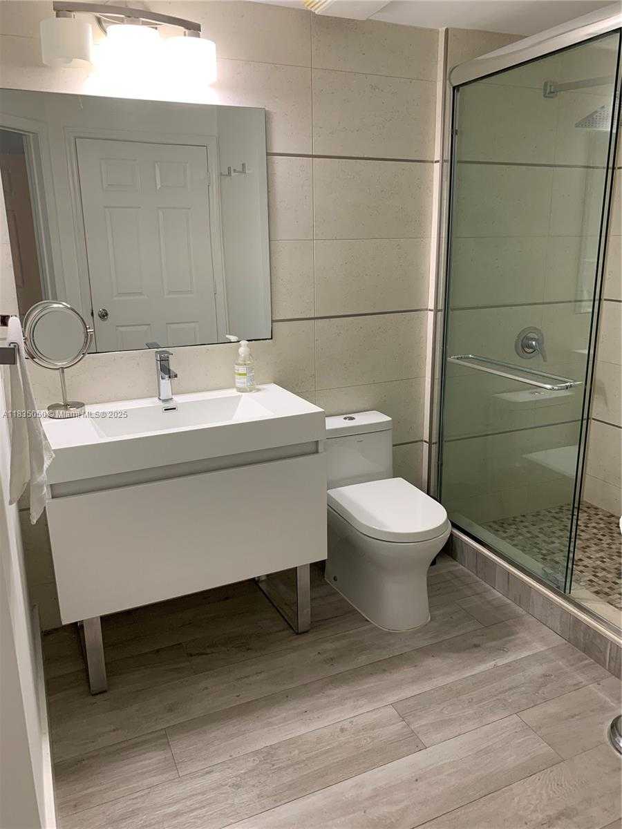 Small Image of 17150 NORTH BAY RD #2308, Sunny Isles Beach Number 26