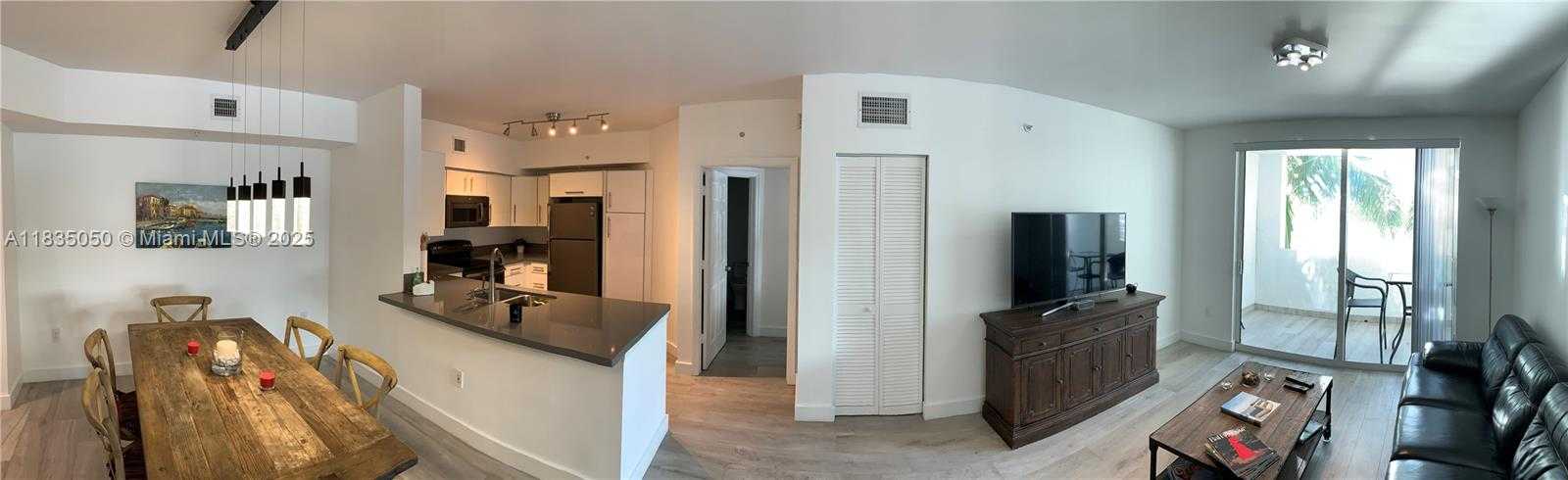 Small Image of 17150 NORTH BAY RD #2308, Sunny Isles Beach Number 3