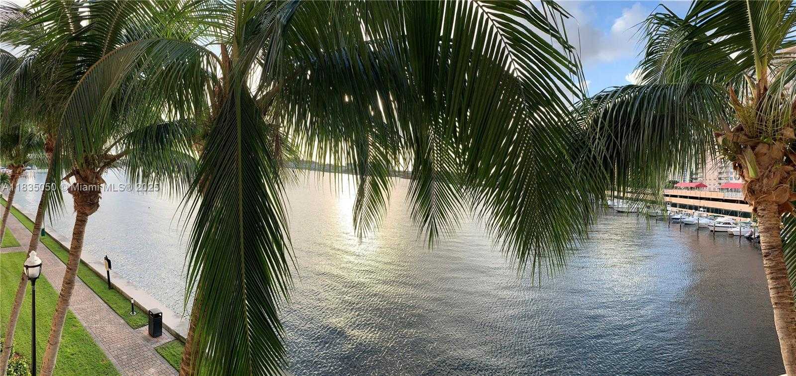 Small Image of 17150 NORTH BAY RD #2308, Sunny Isles Beach Number 31