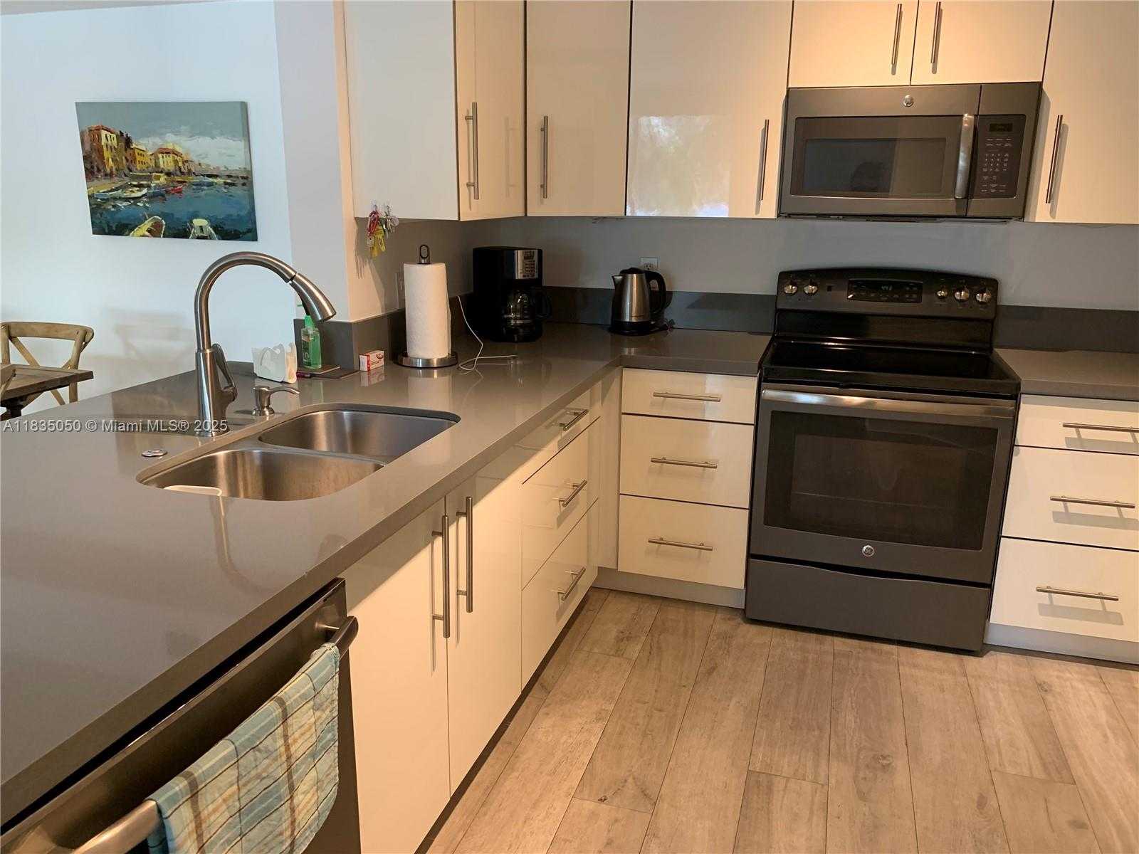 Small Image of 17150 NORTH BAY RD #2308, Sunny Isles Beach Number 41