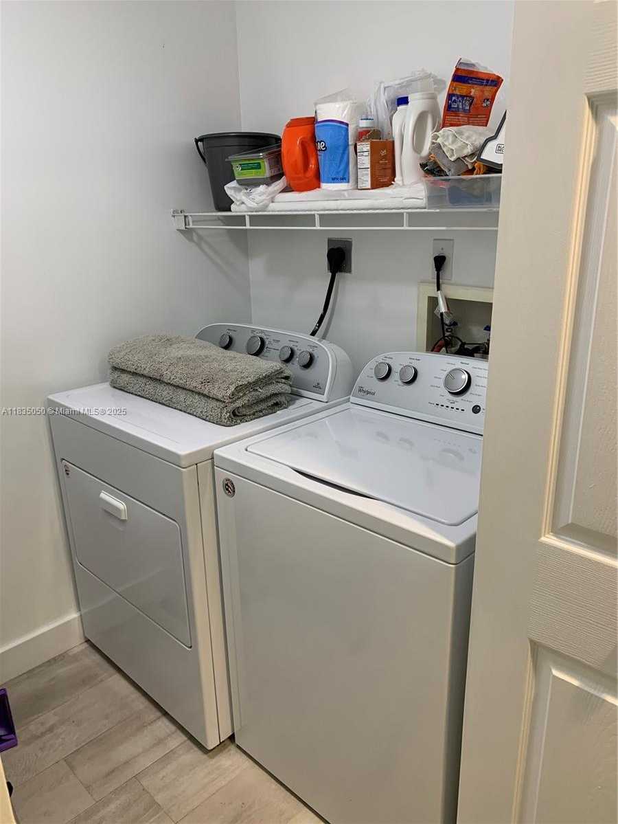Small Image of 17150 NORTH BAY RD #2308, Sunny Isles Beach Number 46