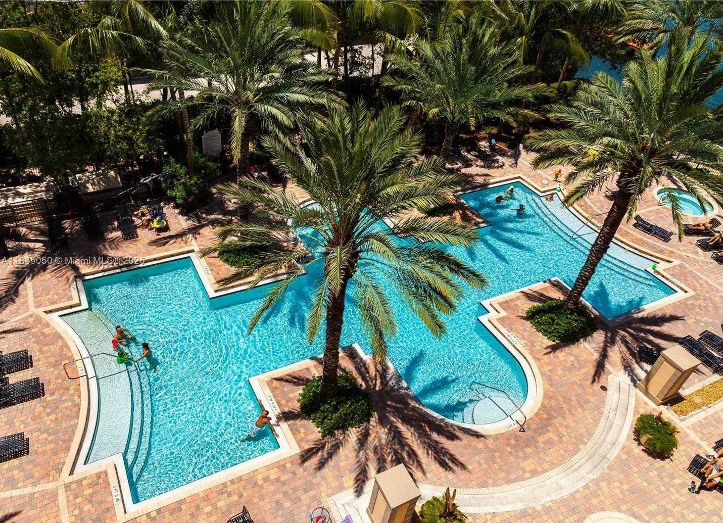 Small Image of 17150 NORTH BAY RD #2308, Sunny Isles Beach Number 49