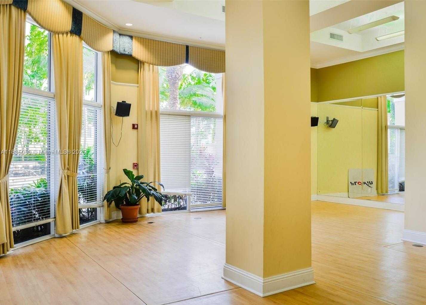 Small Image of 17150 NORTH BAY RD #2308, Sunny Isles Beach Number 53