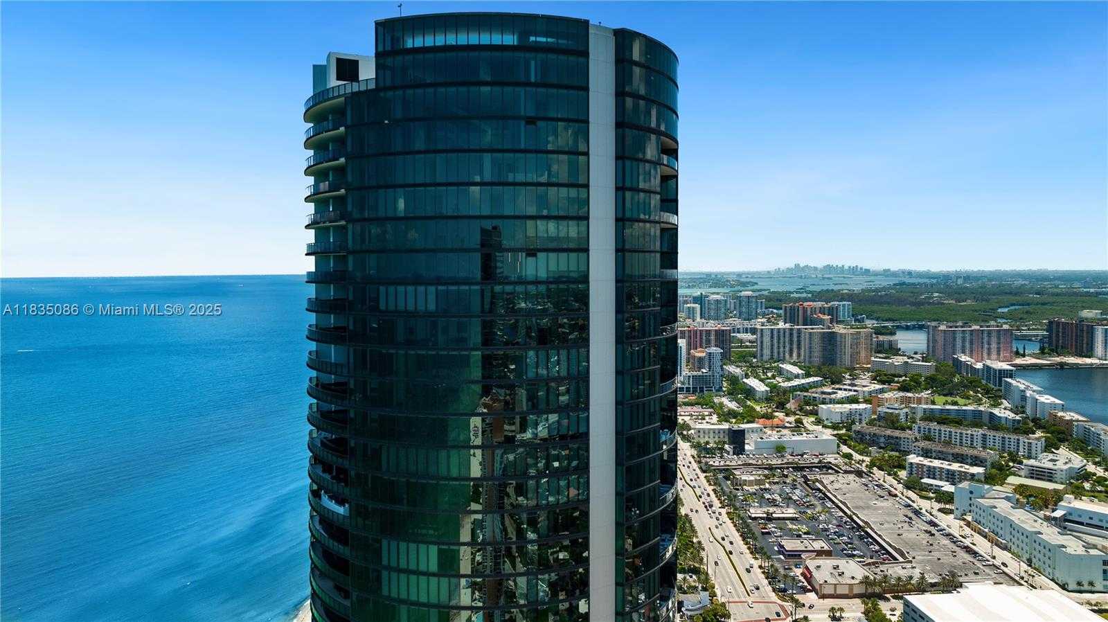 Small Image of 18555 COLLINS AVE #2801, Sunny Isles Beach Number 21
