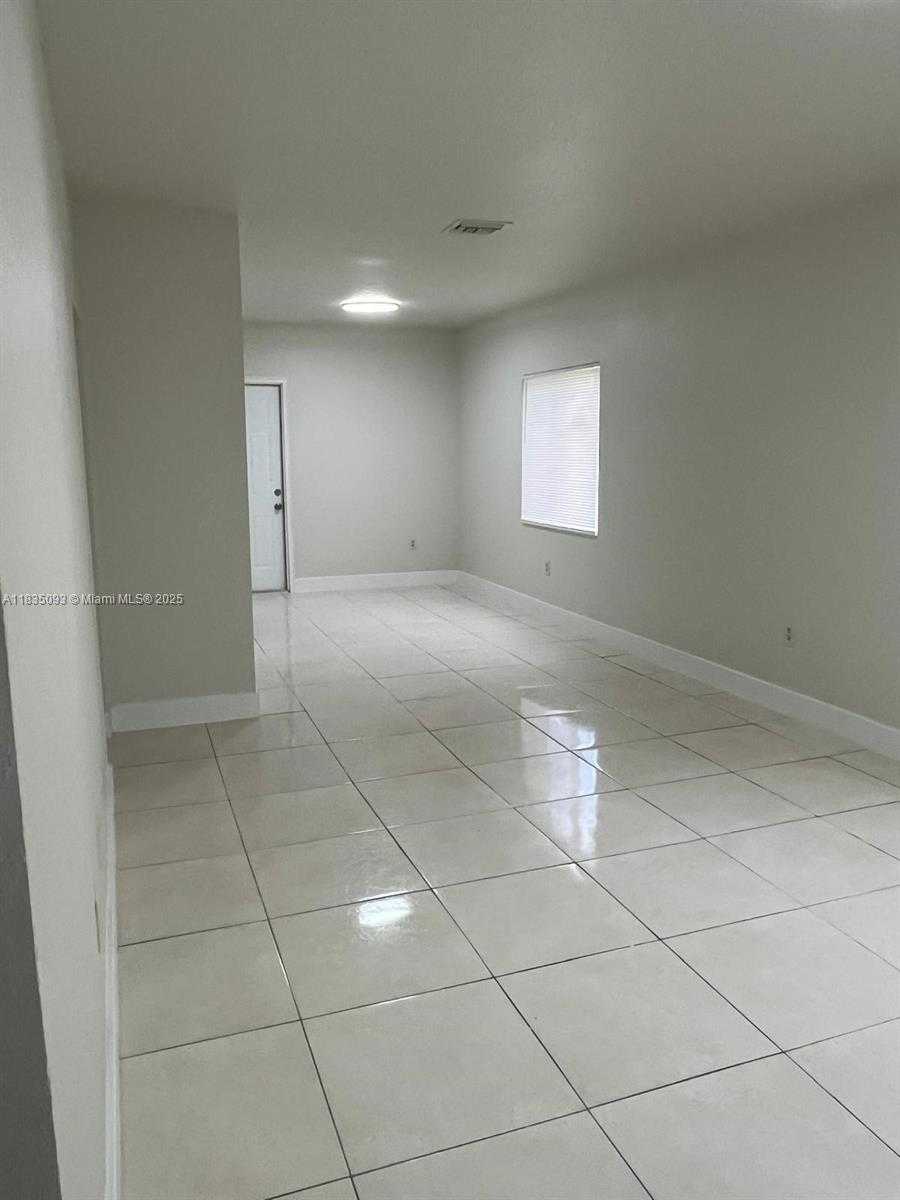 Small Image of 441 NORTH WEST 83RD ST #441, Miami Number 11