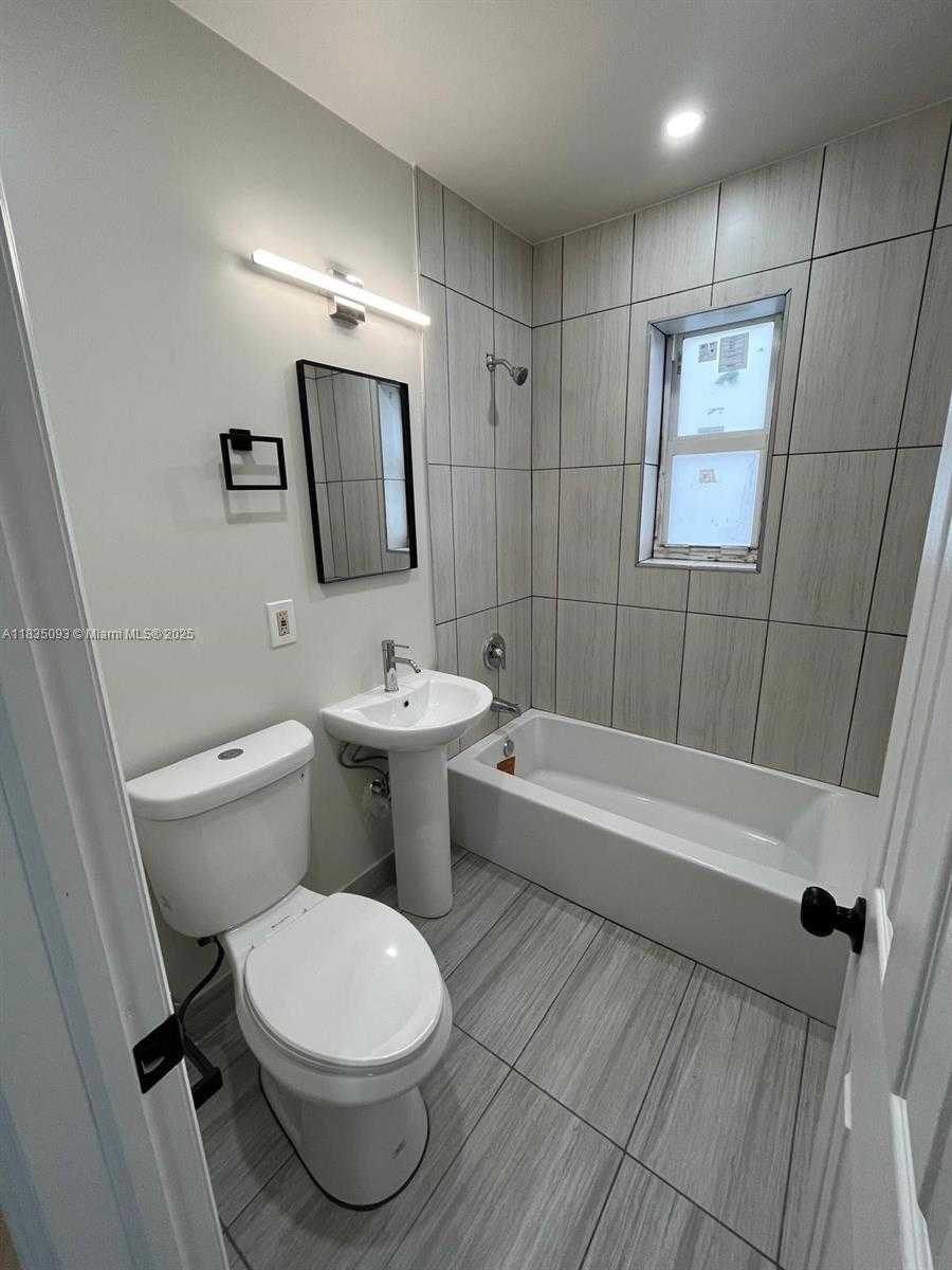 Small Image of 441 NORTH WEST 83RD ST #441, Miami Number 23