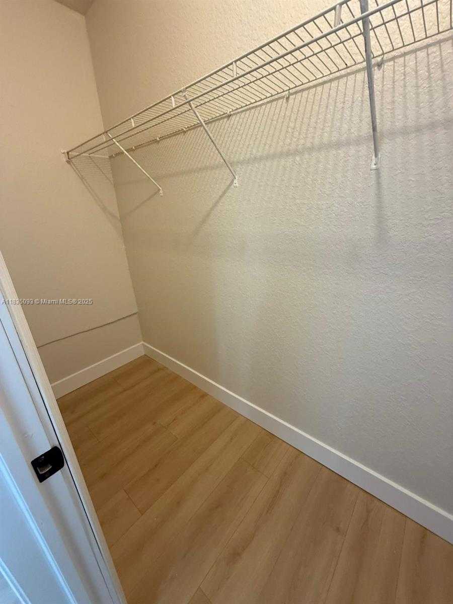 Small Image of 441 NORTH WEST 83RD ST #441, Miami Number 29