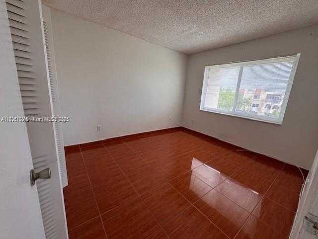 Small Image of 7732 CAMINO REAL #F401, Miami Number 13