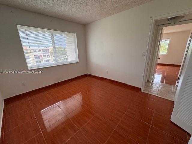 Small Image of 7732 CAMINO REAL #F401, Miami Number 15