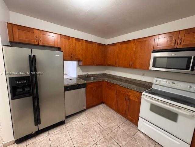 Small Image of 7732 CAMINO REAL #F401, Miami Number 9