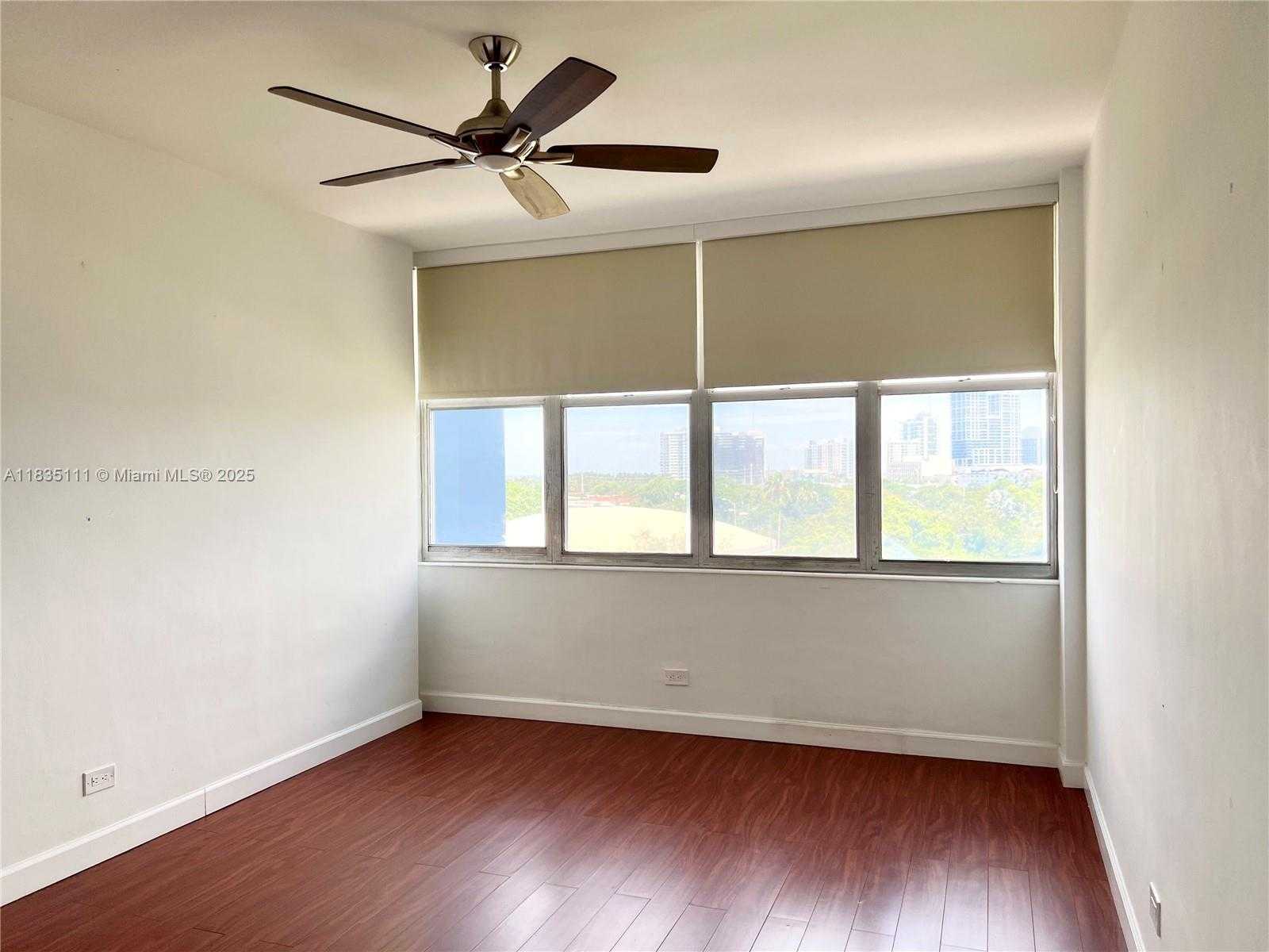 Small Image of 7441 WAYNE AVE #6Q, Miami Beach Number 13