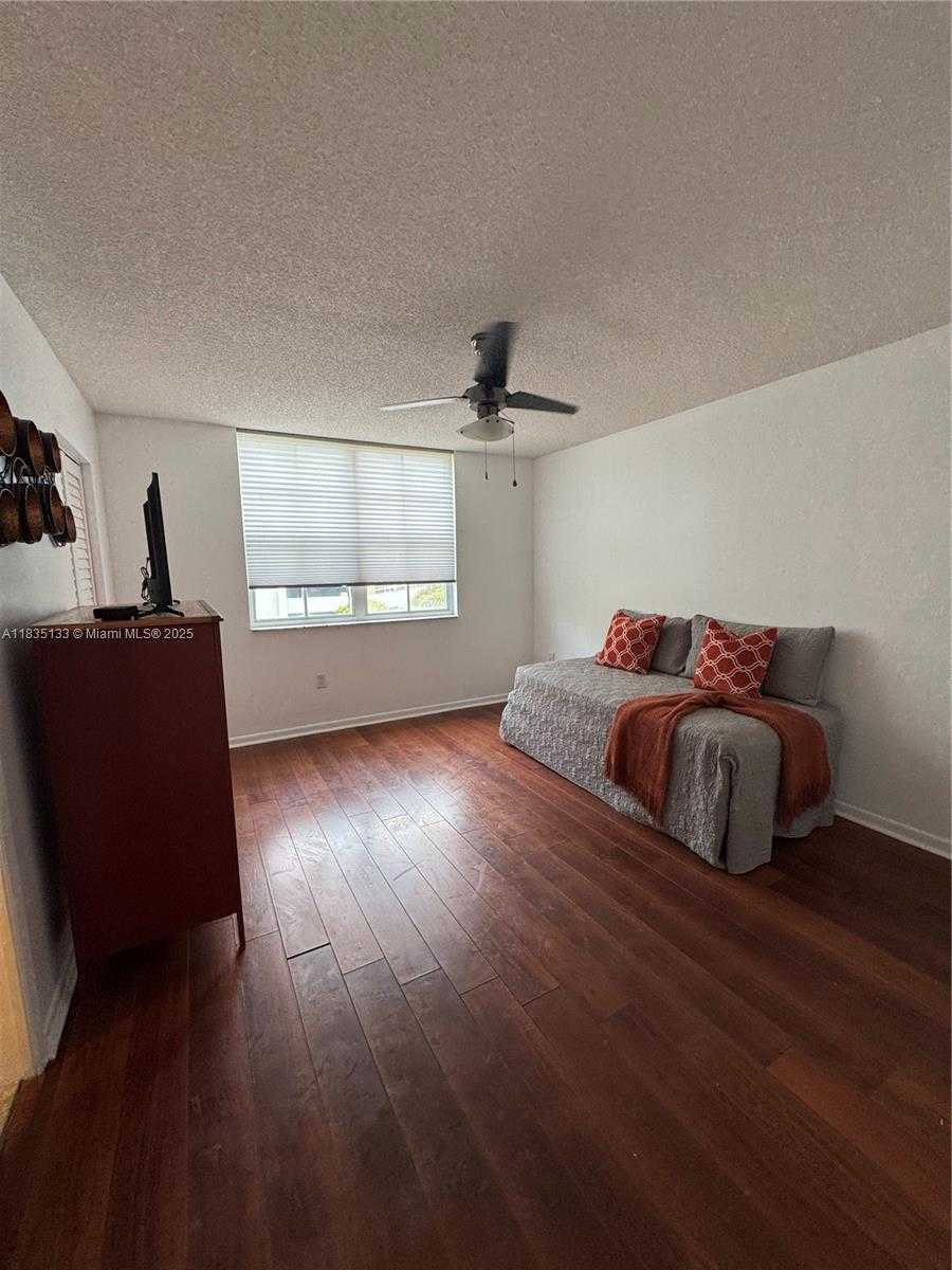 Small Image of 19501 EAST COUNTRY CLUB DR #9602, Aventura Number 14