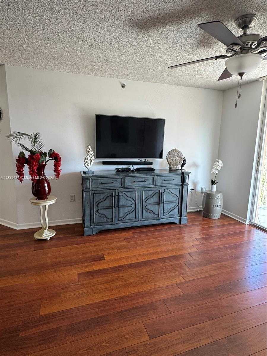 Small Image of 19501 EAST COUNTRY CLUB DR #9602, Aventura Number 43