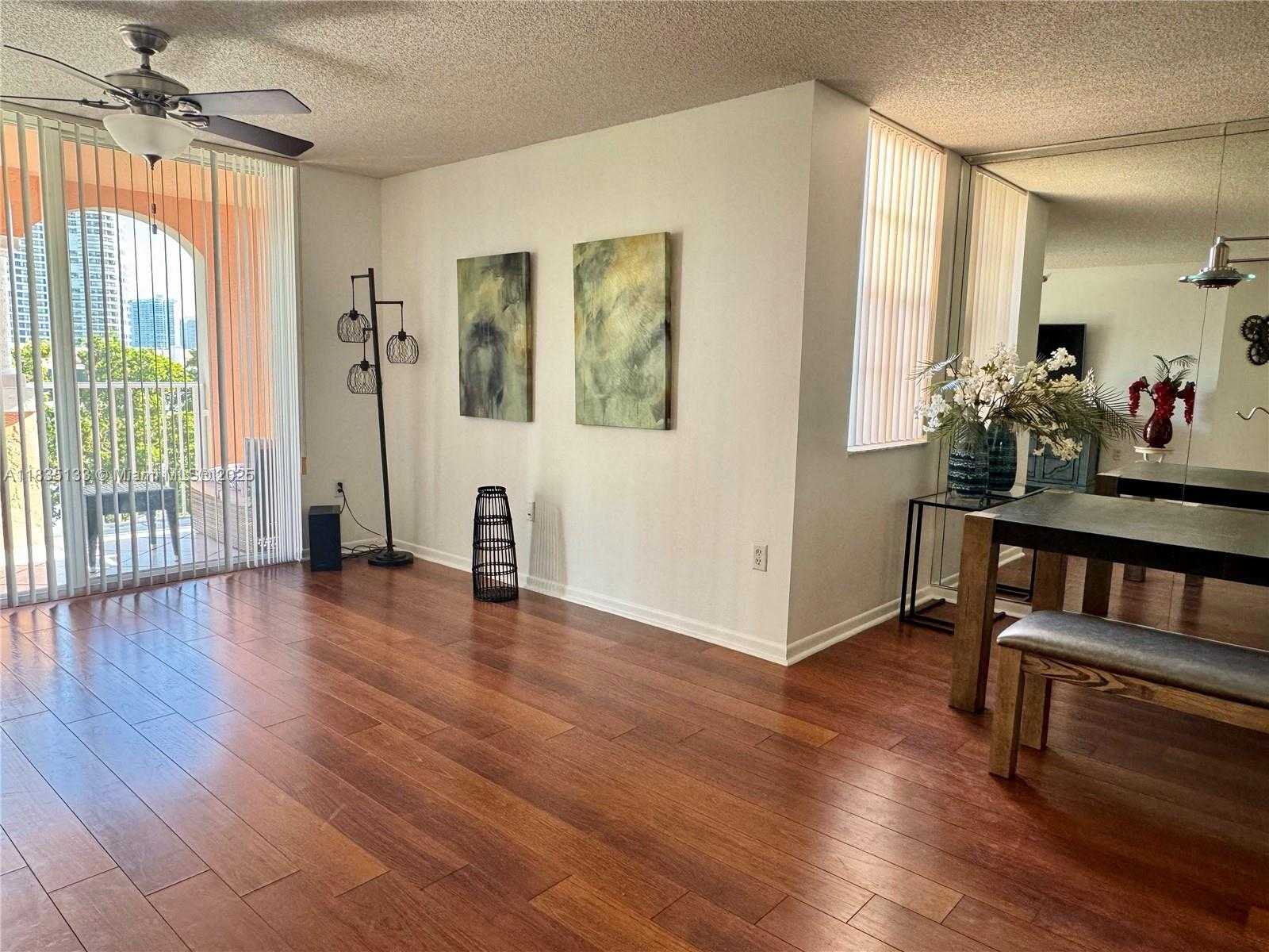 Small Image of 19501 EAST COUNTRY CLUB DR #9602, Aventura Number 51