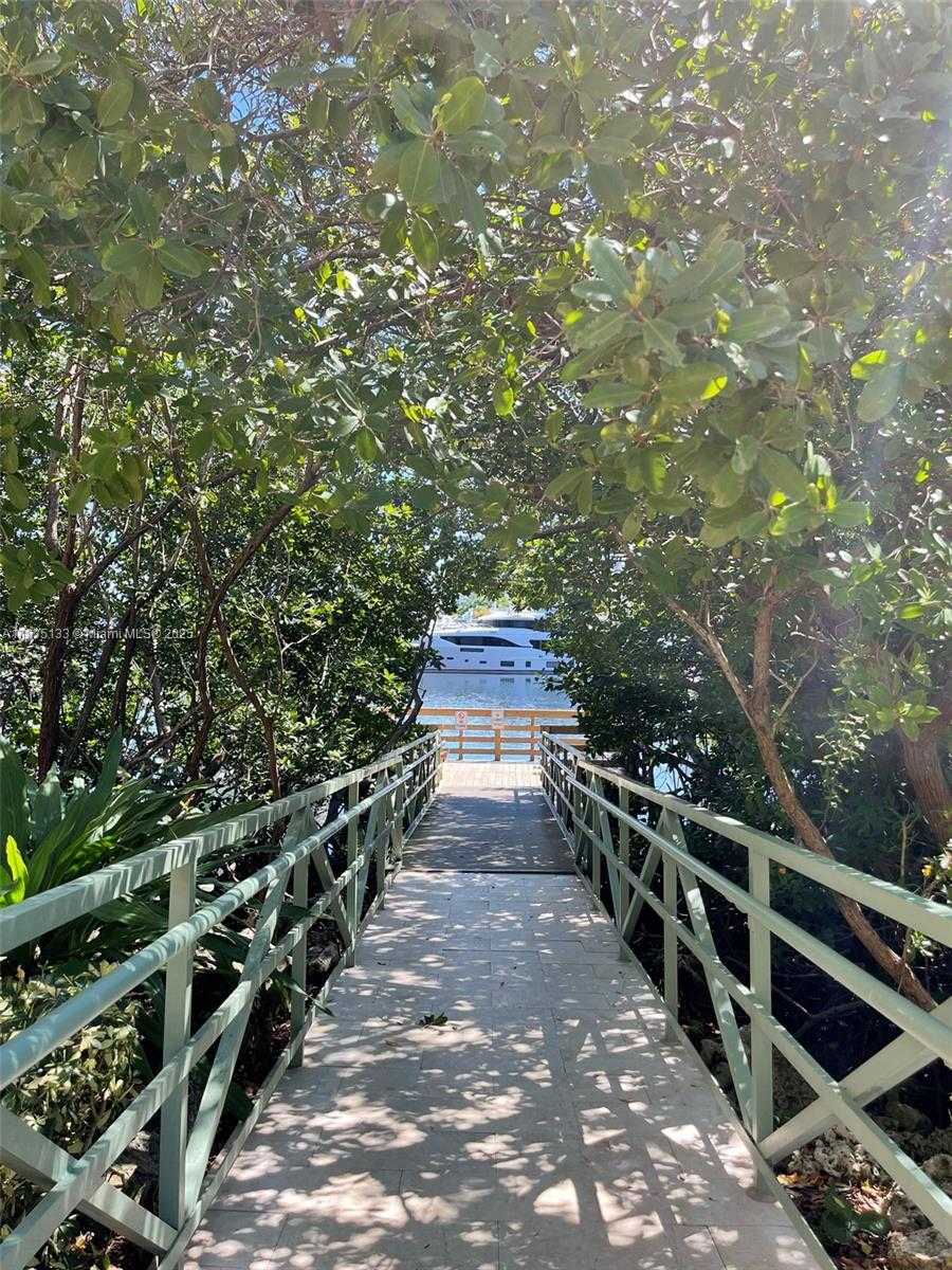 Small Image of 19501 EAST COUNTRY CLUB DR #9602, Aventura Number 65