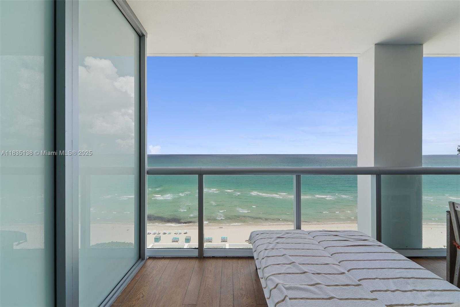 Small Image of 6799 COLLINS AVE #1505, Miami Beach Number 18