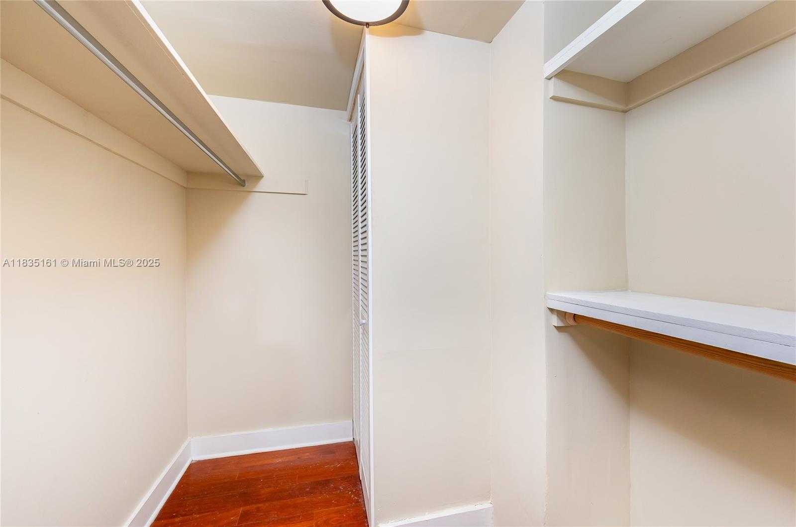 Small Image of 3400 POINCIANA AVE, Miami Number 28