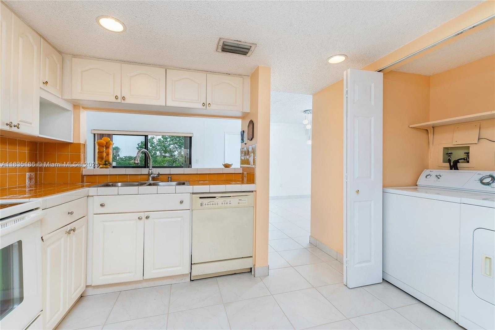 Small Image of 9040 SOUTH WEST 125TH AVE #D405, Miami Number 14