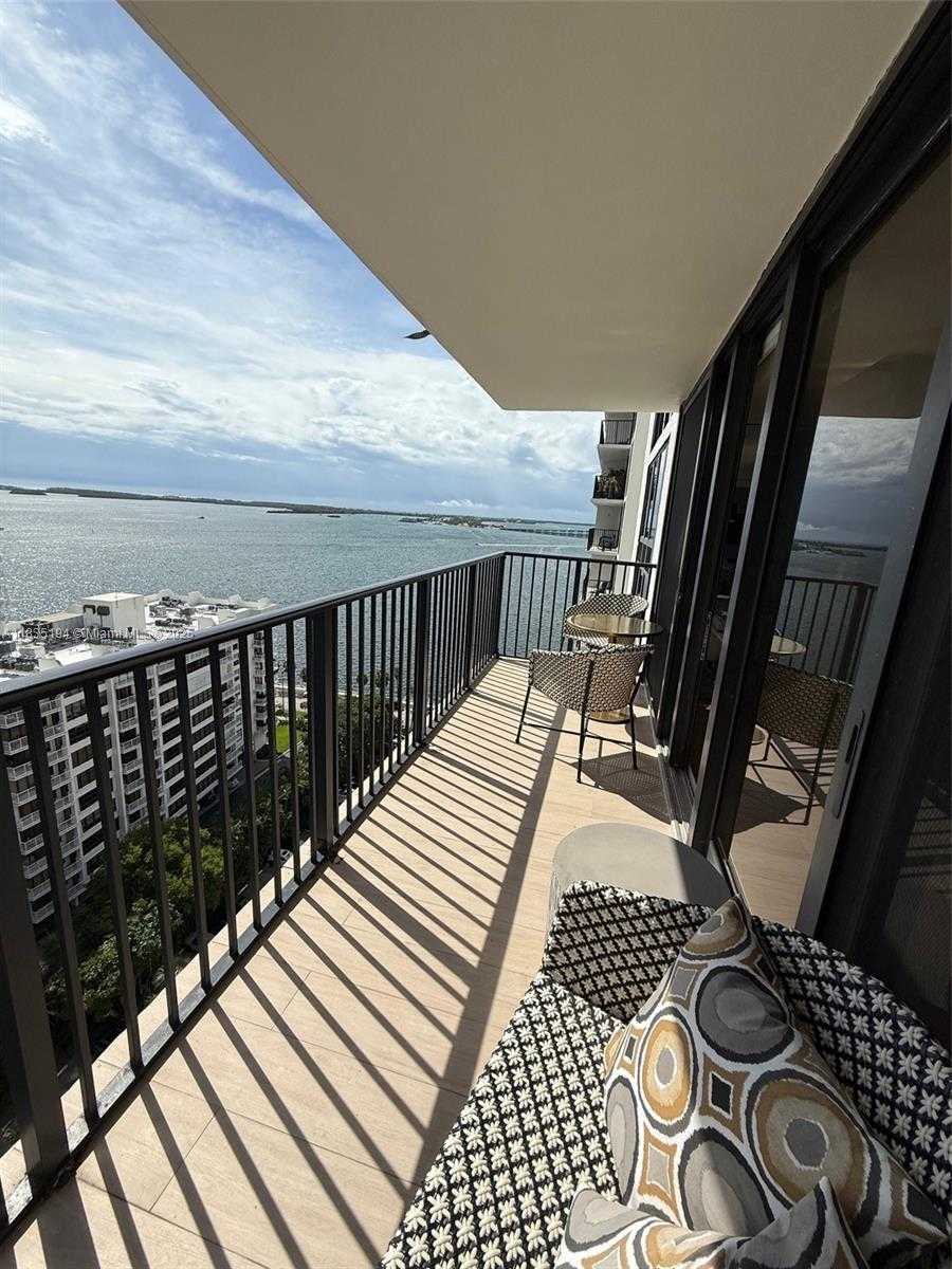 Small Image of 1450 BRICKELL BAY DR #1809, Miami Number 12