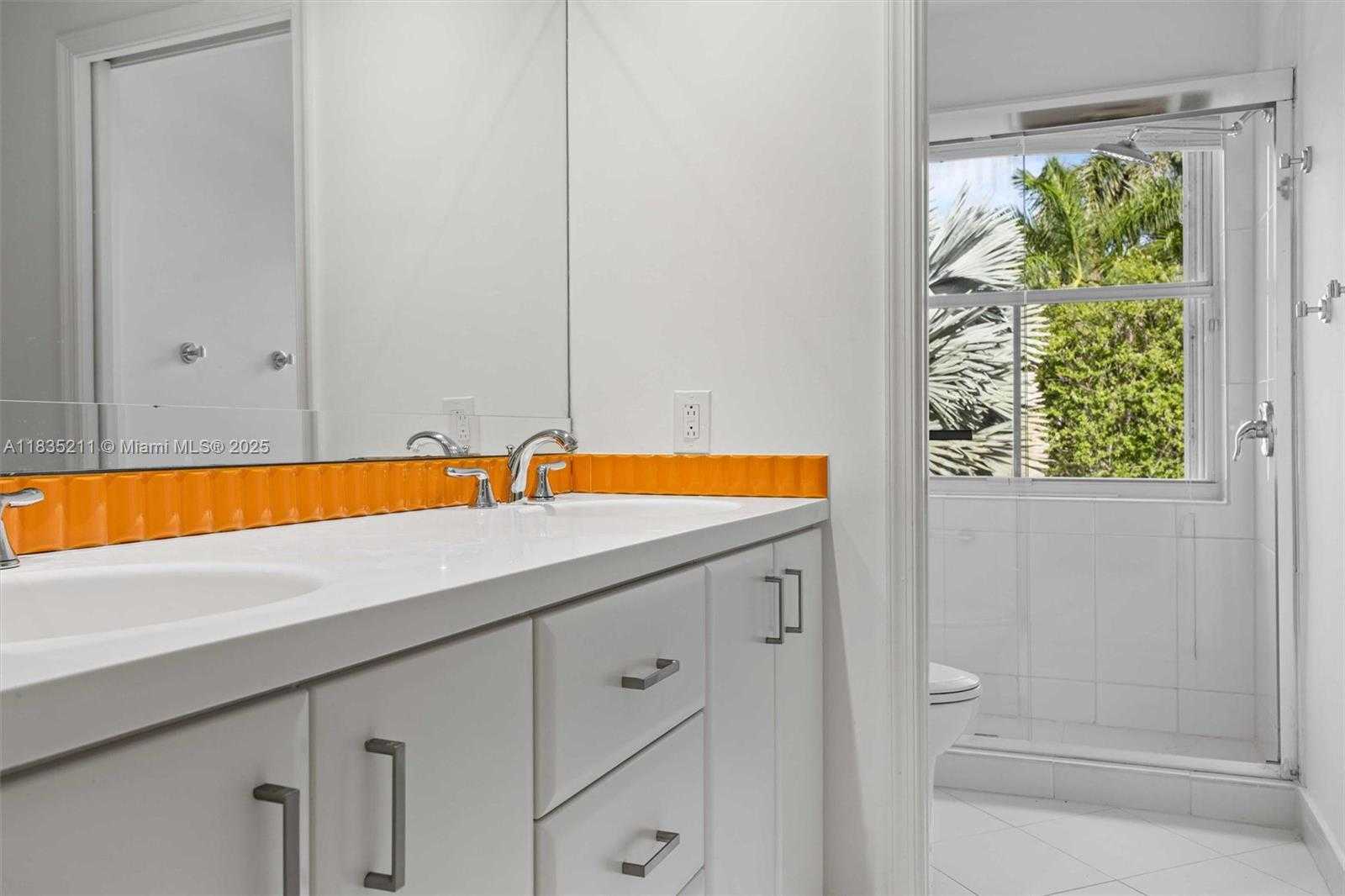 Small Image of 926 MARINA DR #926, Weston Number 29