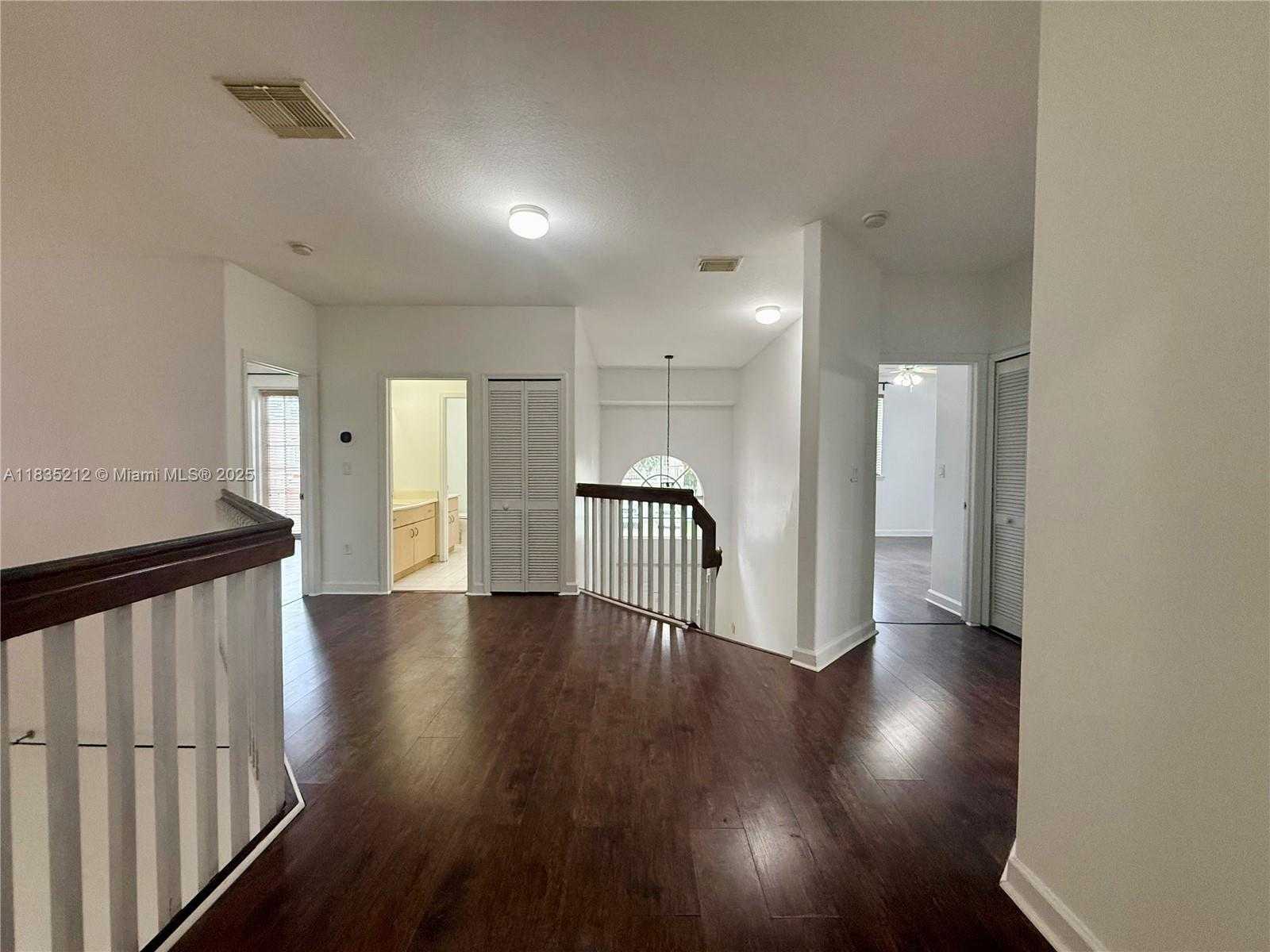 Small Image of 14047 SOUTH WEST 155TH ST, Miami Number 13