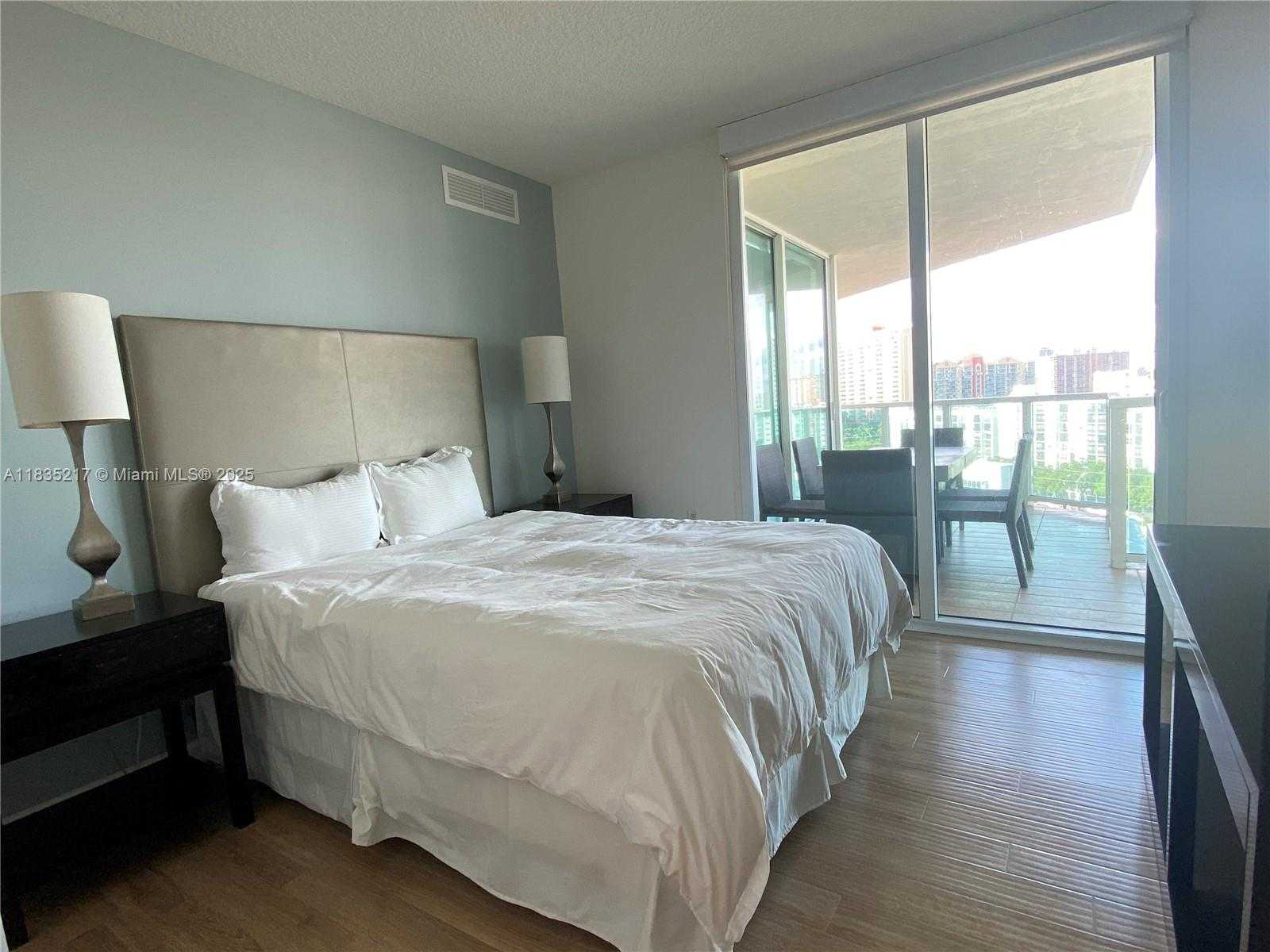 Small Image of 150 SUNNY ISLES BLVD #1-1103, Sunny Isles Beach Number 7
