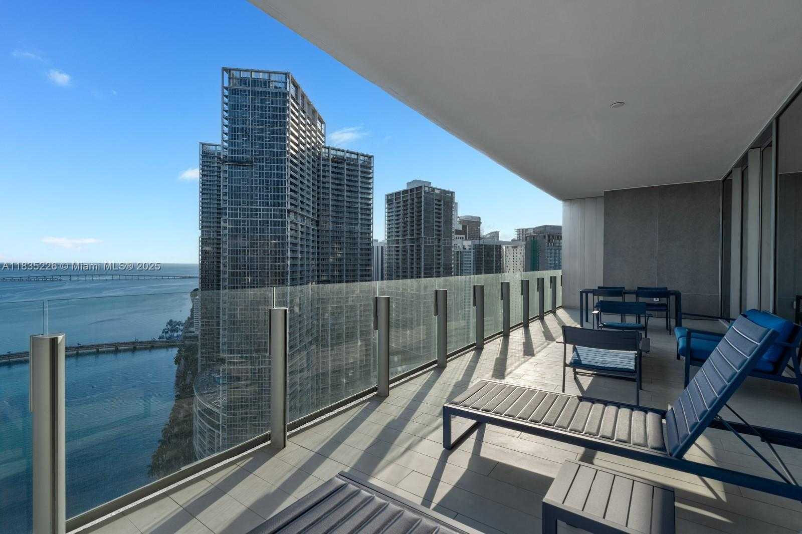 Small Image of 300 BISCAYNE BLVD WAY #3302, Miami Number 19
