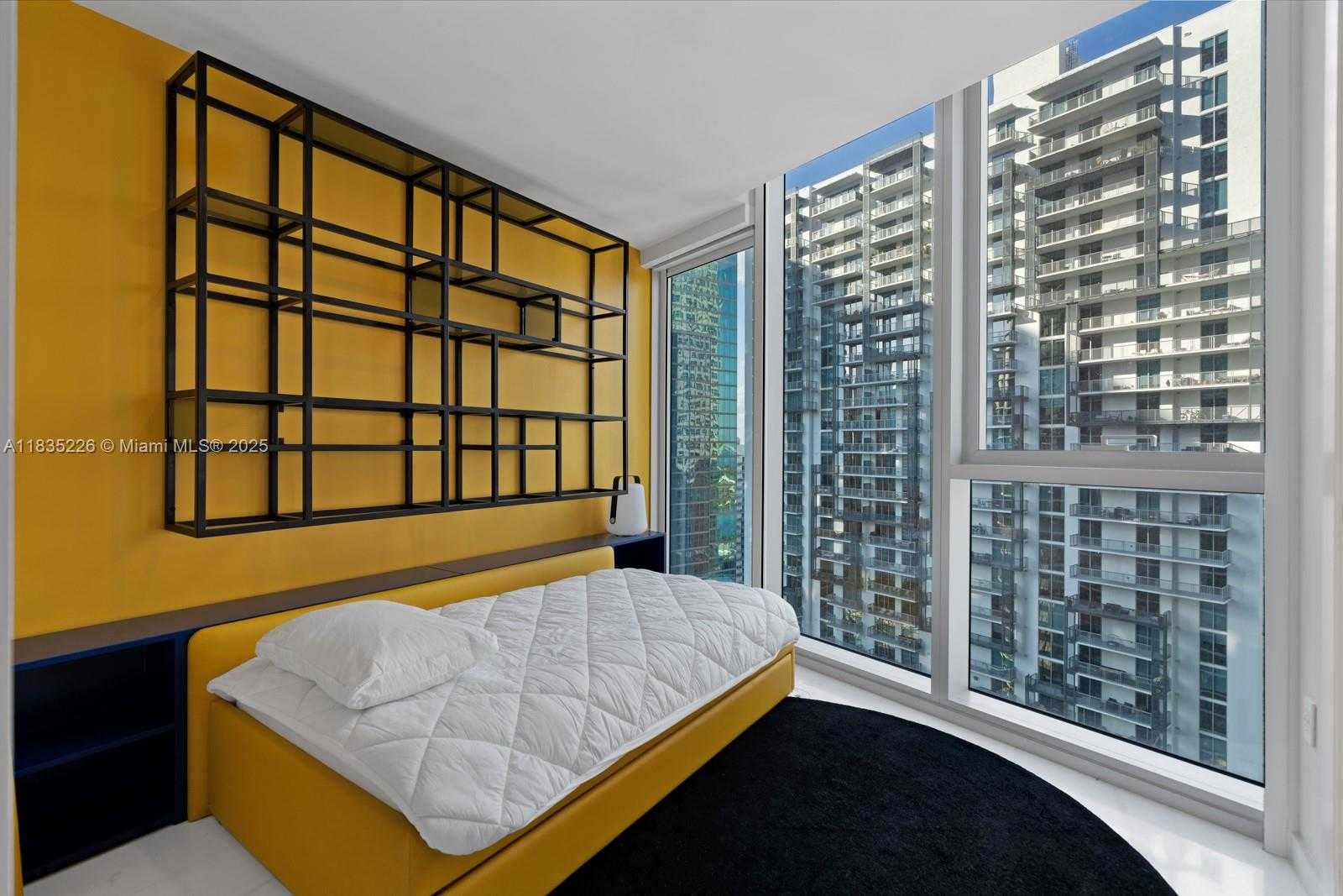 Small Image of 300 BISCAYNE BLVD WAY #3302, Miami Number 30