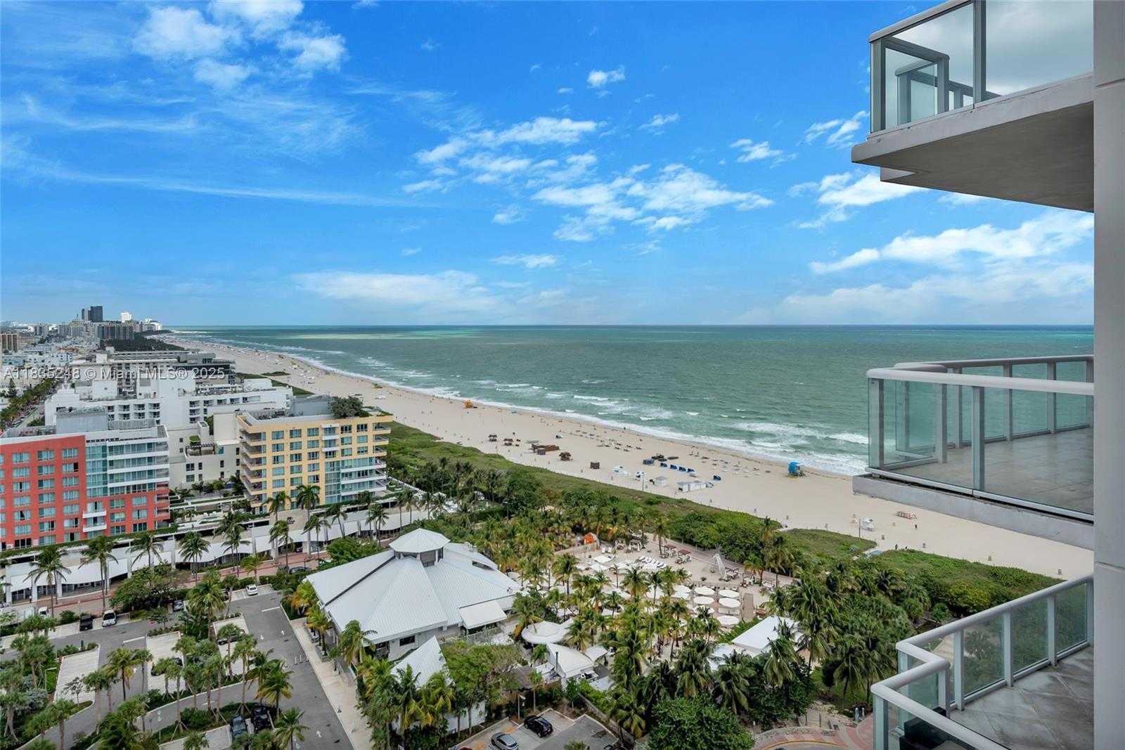 Small Image of 50 SOUTH POINTE DR #2007, Miami Beach Number 2
