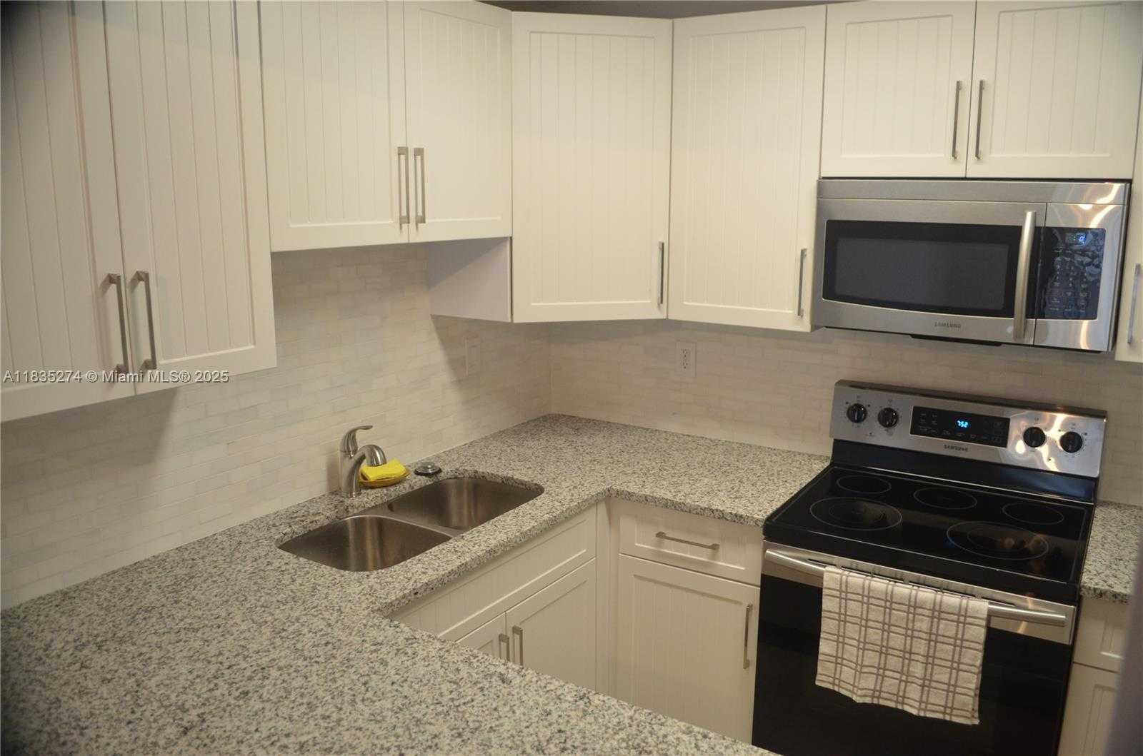 Small Image of 9301 SOUTH WEST 92ND AVE #208C, Miami Number 14