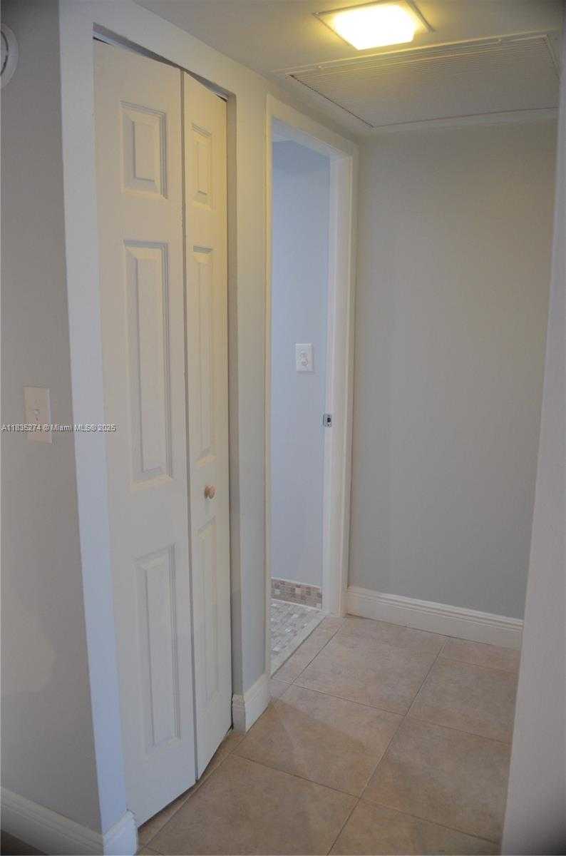 Small Image of 9301 SOUTH WEST 92ND AVE #208C, Miami Number 23