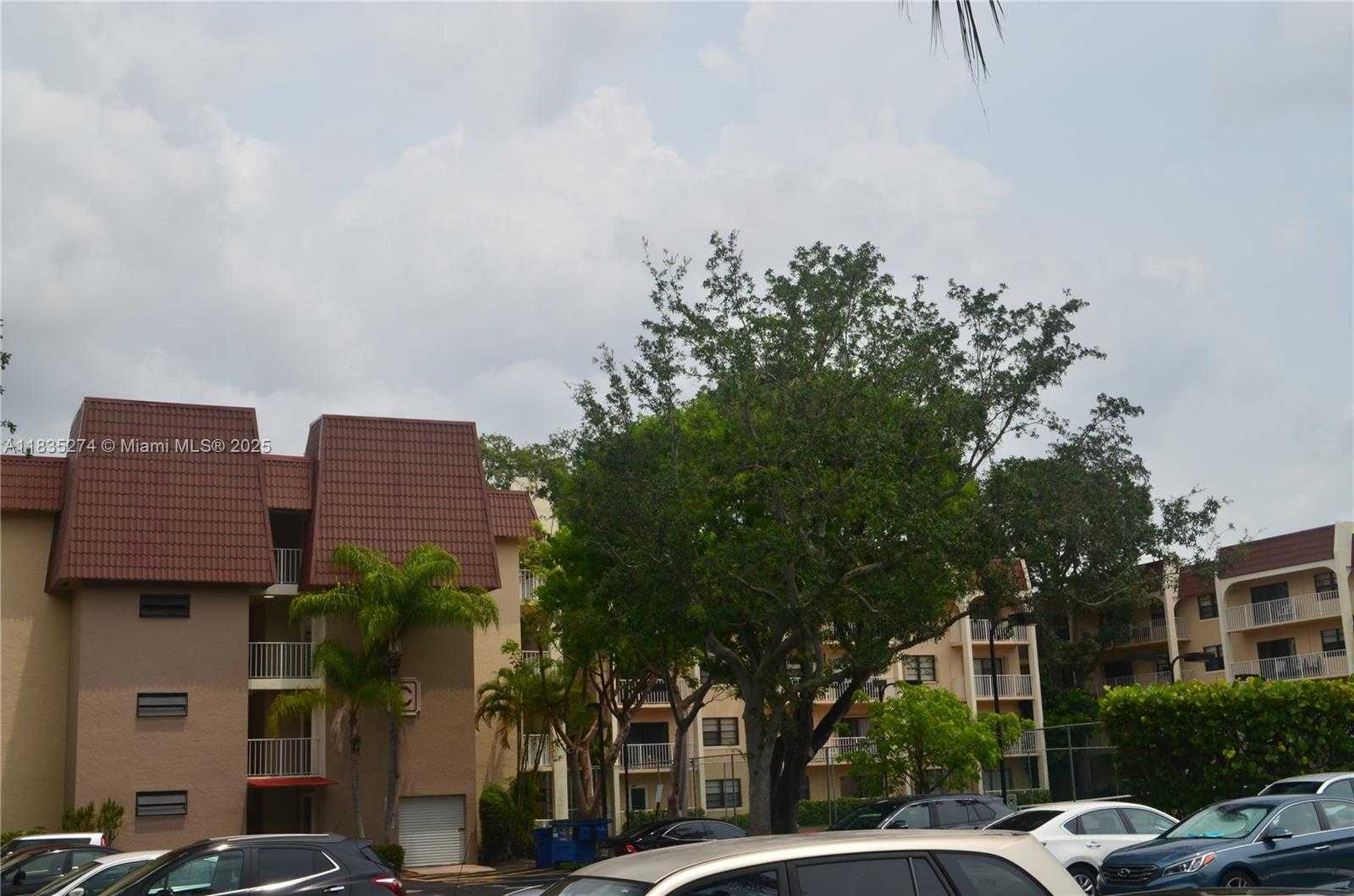 Small Image of 9301 SOUTH WEST 92ND AVE #208C, Miami Number 30