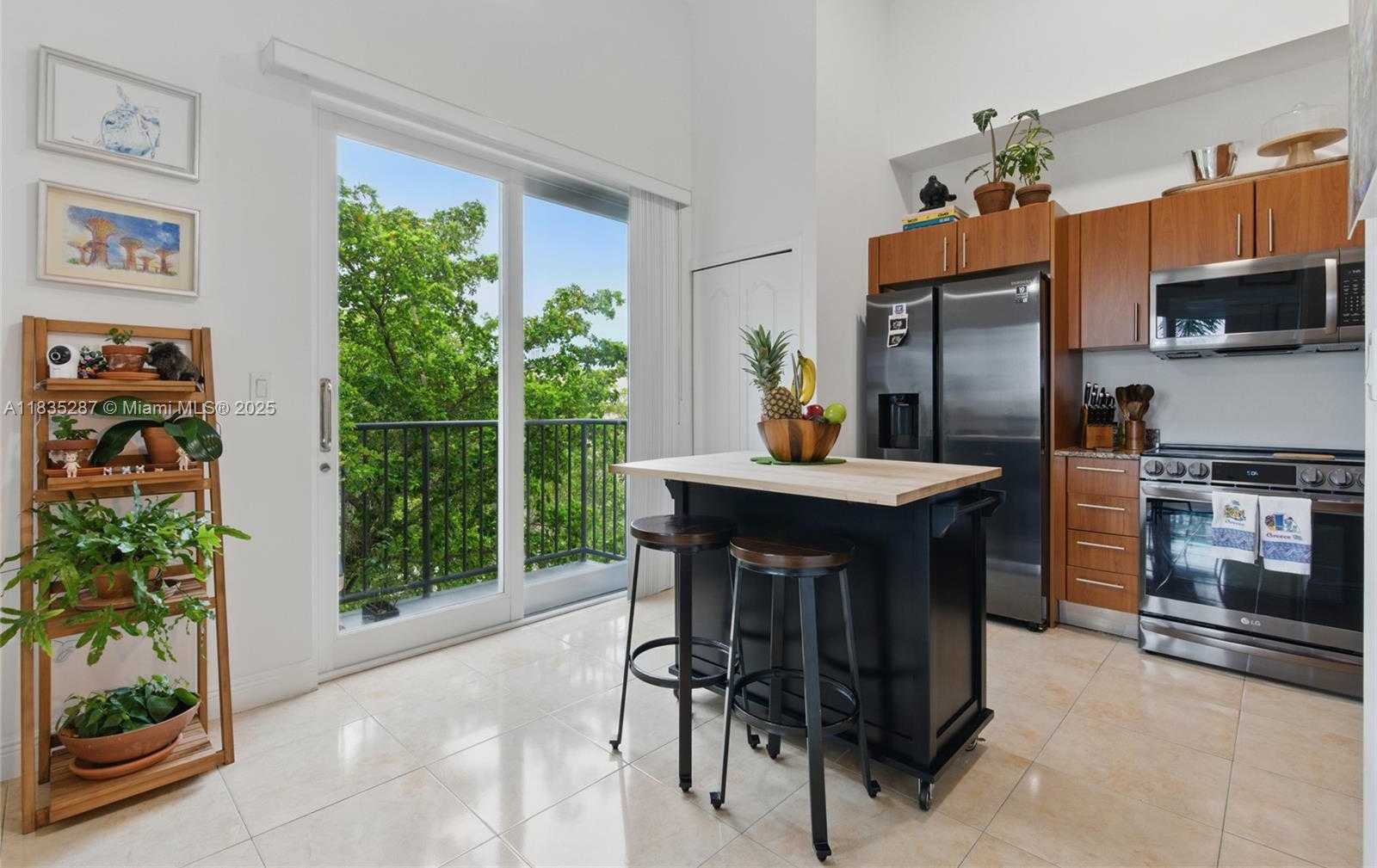 Small Image of 2701 SOUTH WEST 3RD AVE #303, Miami Number 13