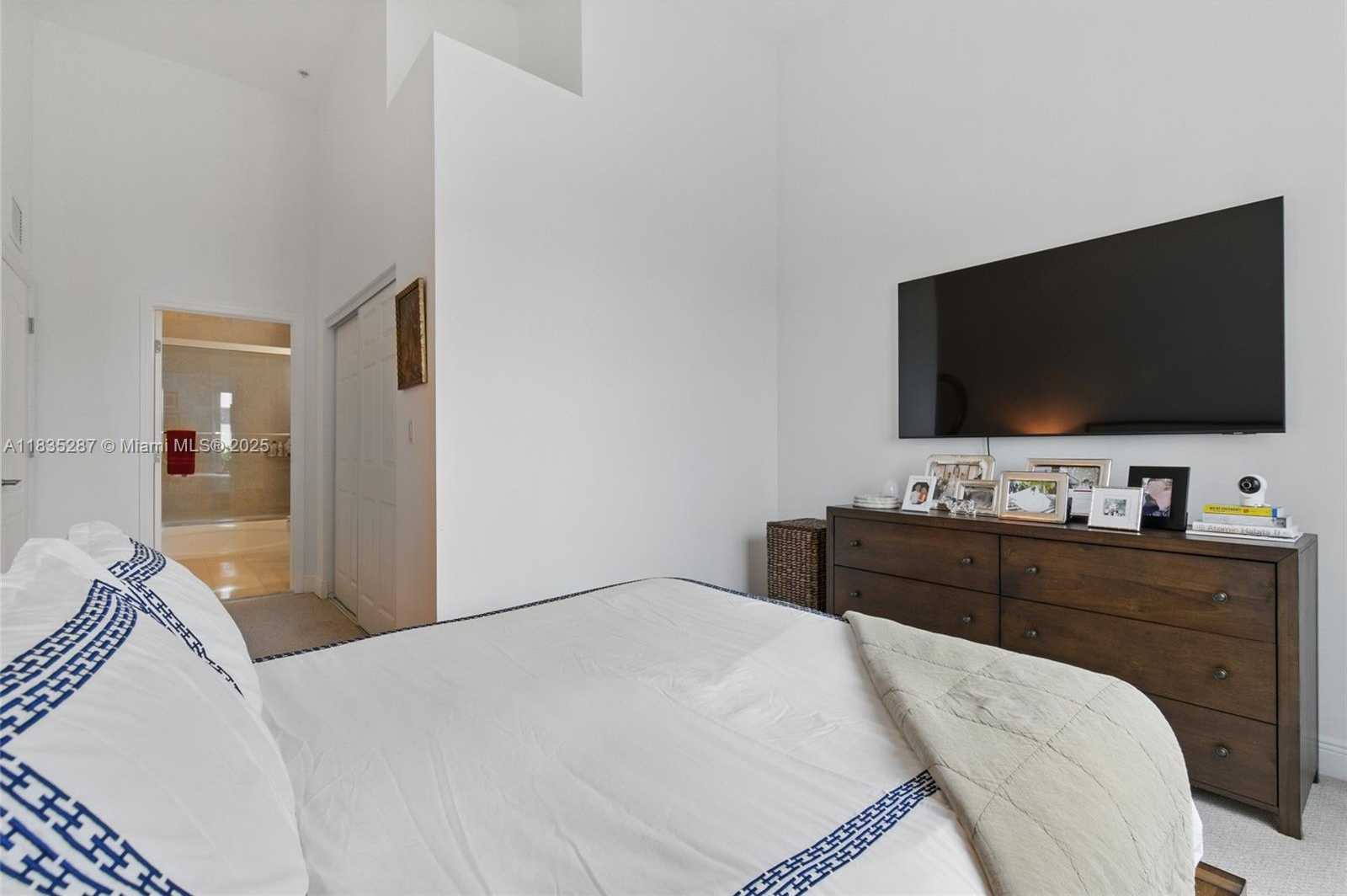 Small Image of 2701 SOUTH WEST 3RD AVE #303, Miami Number 18