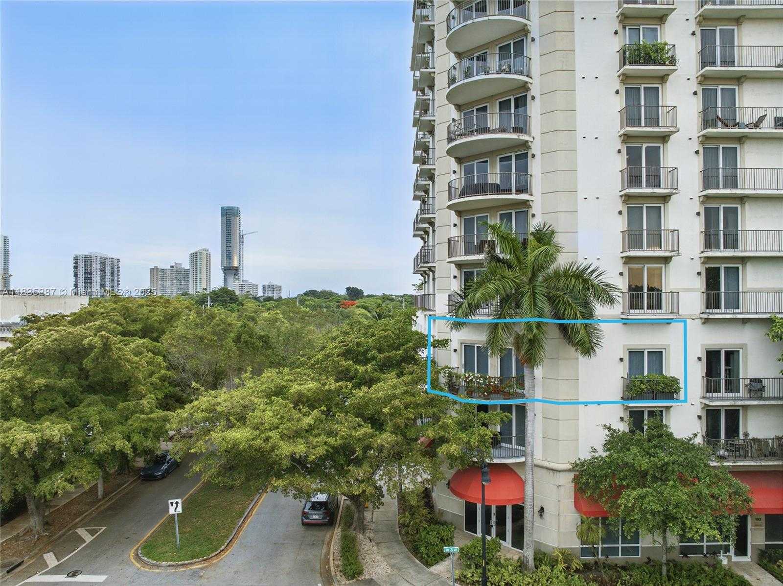 Small Image of 2701 SOUTH WEST 3RD AVE #303, Miami Number 2