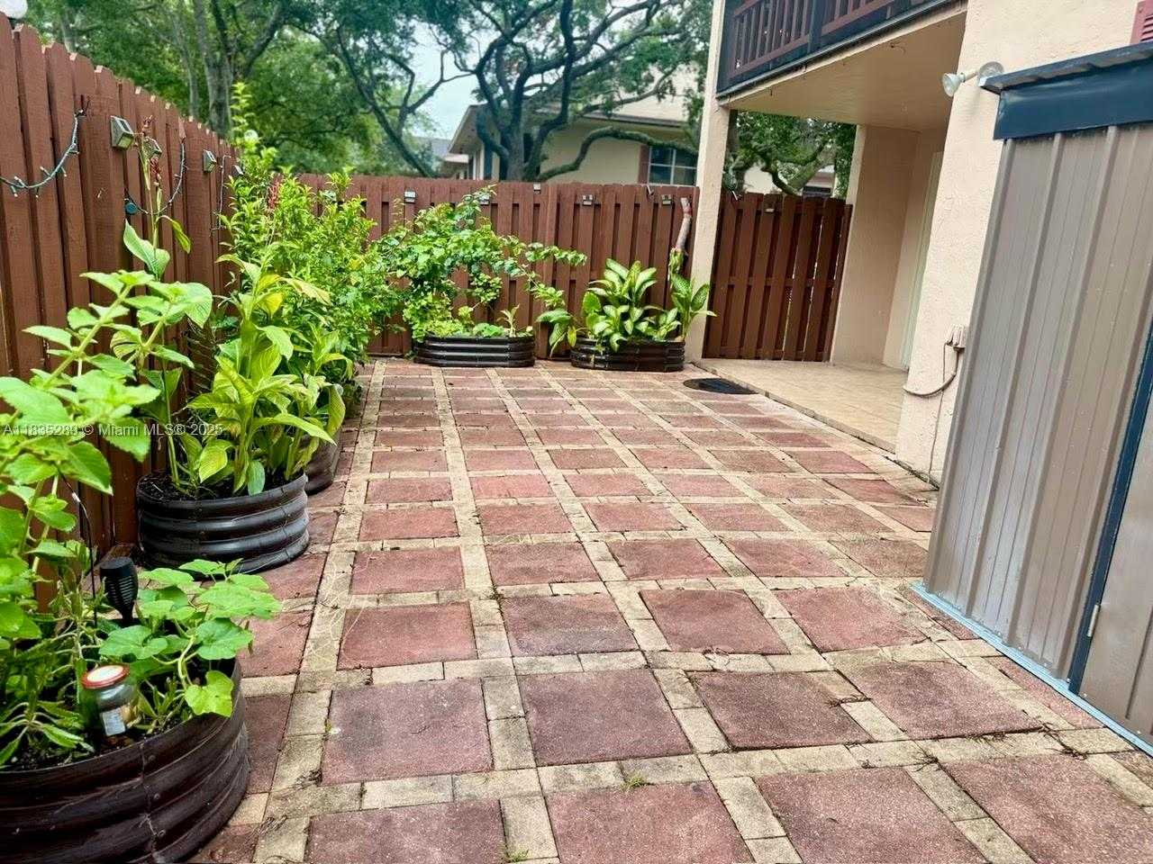 Small Image of 11297 SOUTH WEST 88TH ST #114M, Miami Number 10