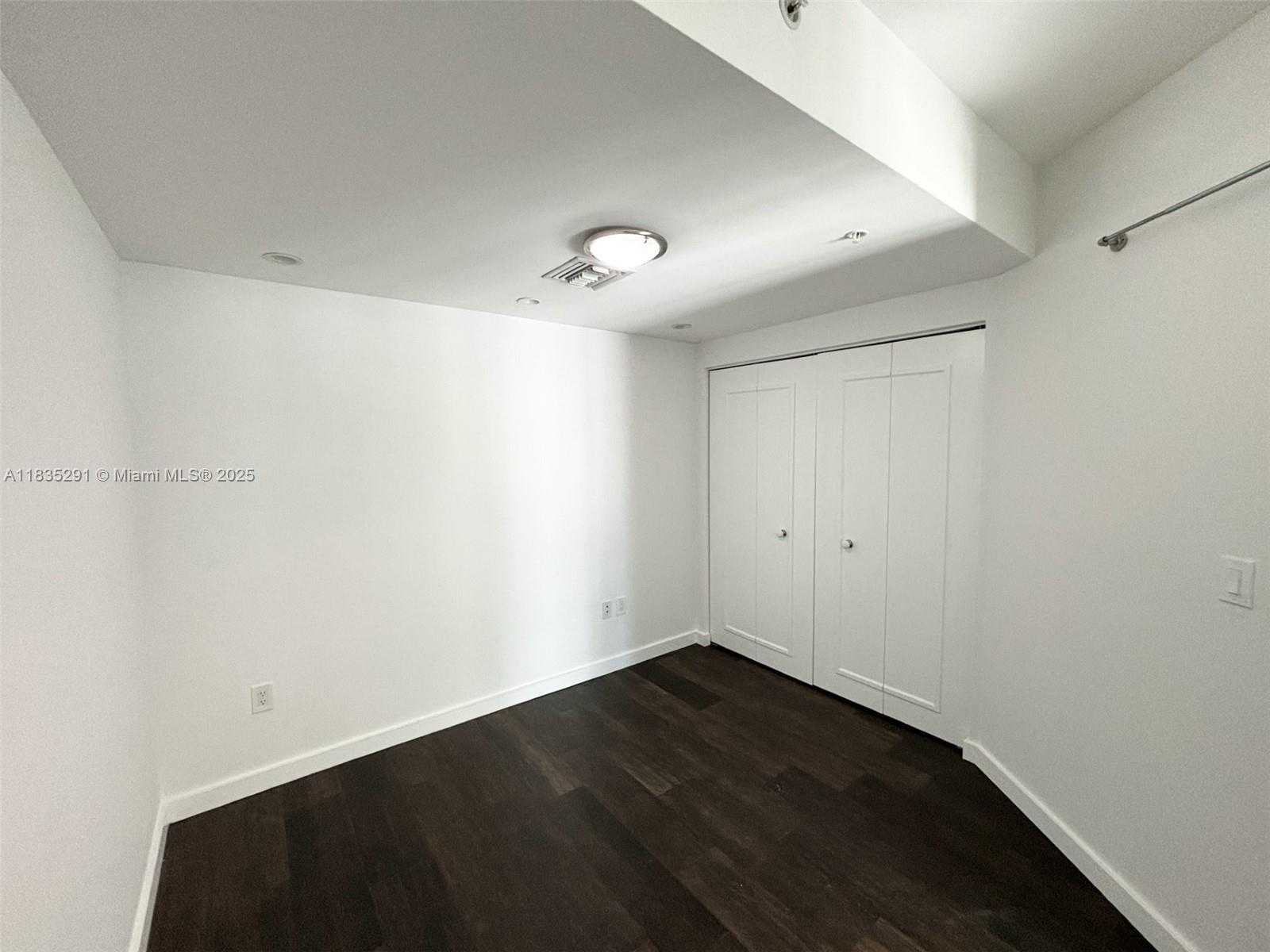 Small Image of 90 SOUTH WEST 3RD ST #TH304, Miami Number 15