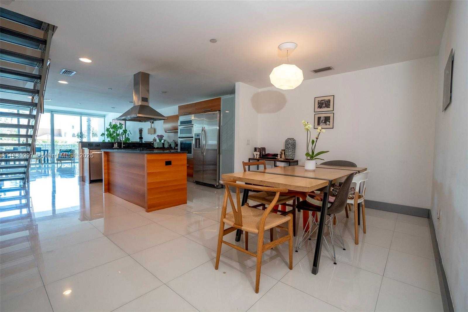 Small Image of 2950 NORTH EAST 188TH ST #107, Aventura Number 2