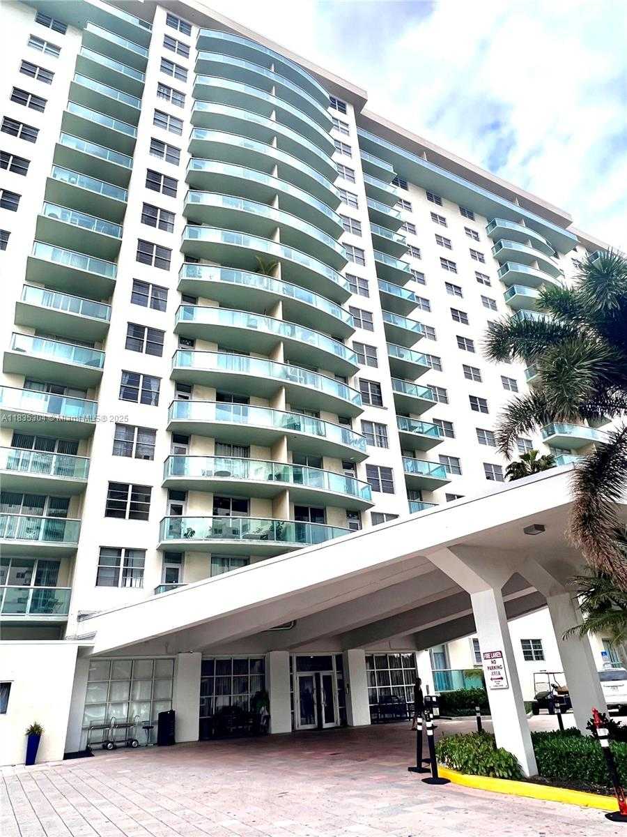 Small Image of 19390 COLLINS AVE #718, Sunny Isles Beach Number 12