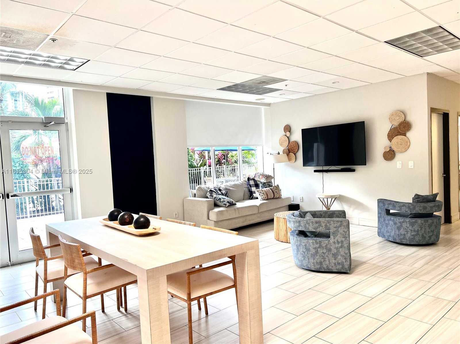 Small Image of 19390 COLLINS AVE #718, Sunny Isles Beach Number 18