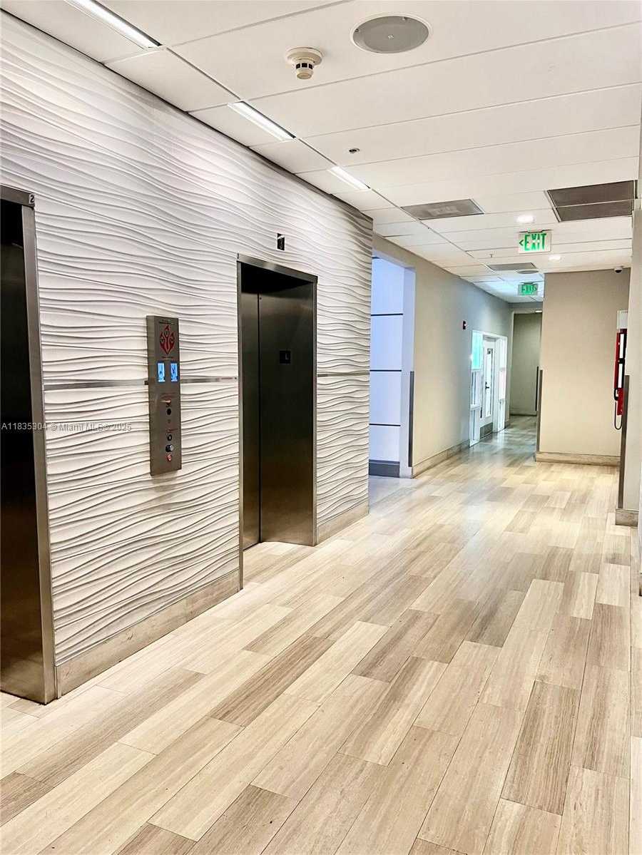 Small Image of 19390 COLLINS AVE #718, Sunny Isles Beach Number 20