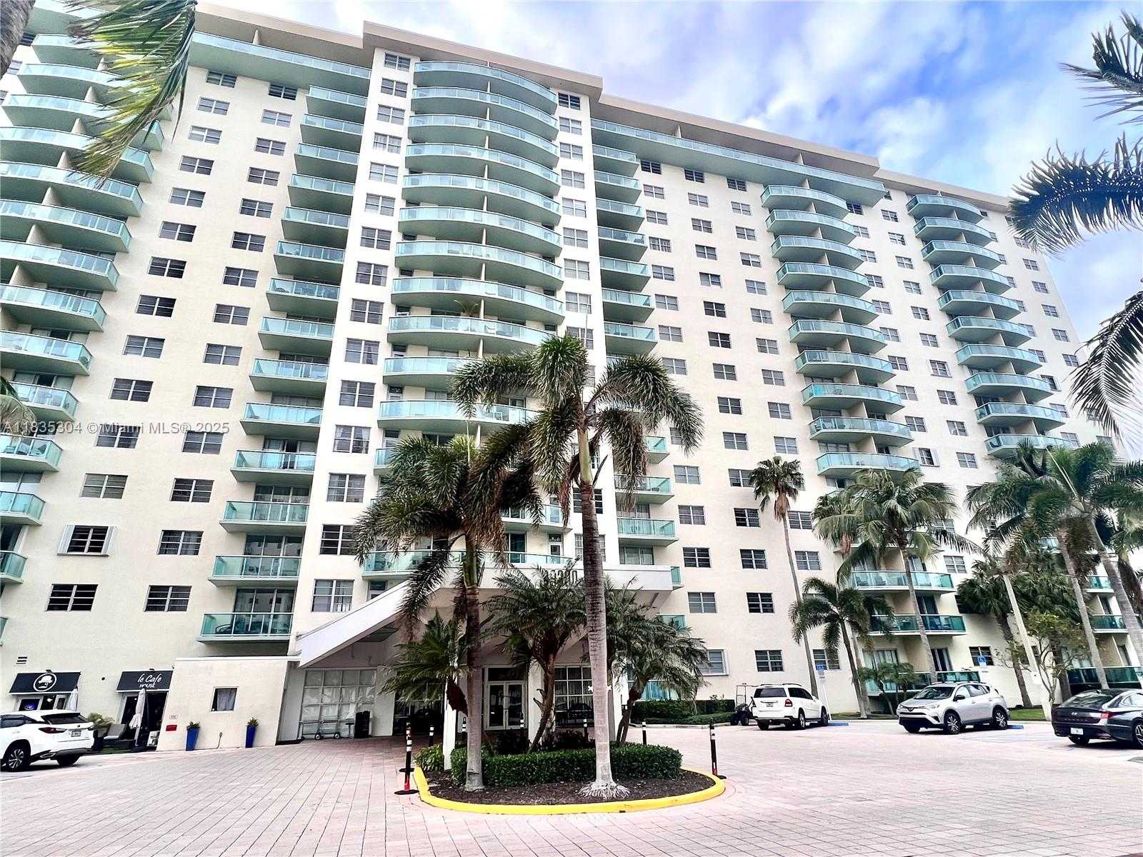 Small Image of 19390 COLLINS AVE #718, Sunny Isles Beach Number 21