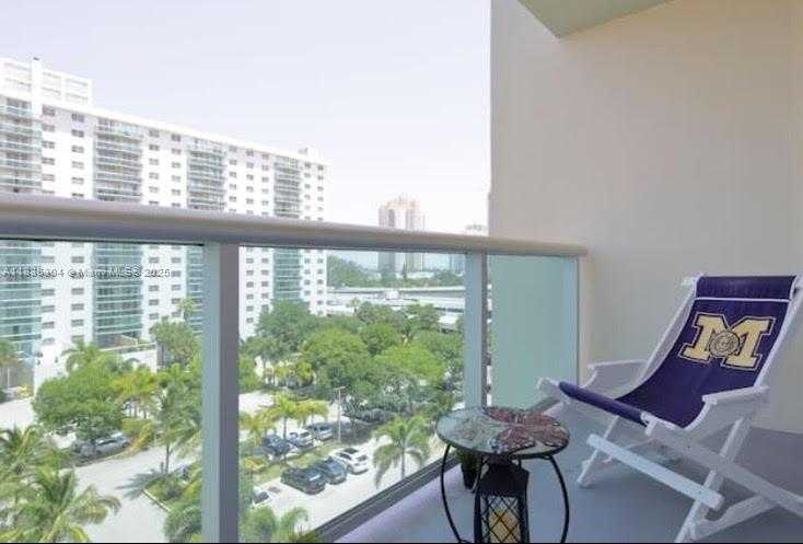Small Image of 19390 COLLINS AVE #718, Sunny Isles Beach Number 5