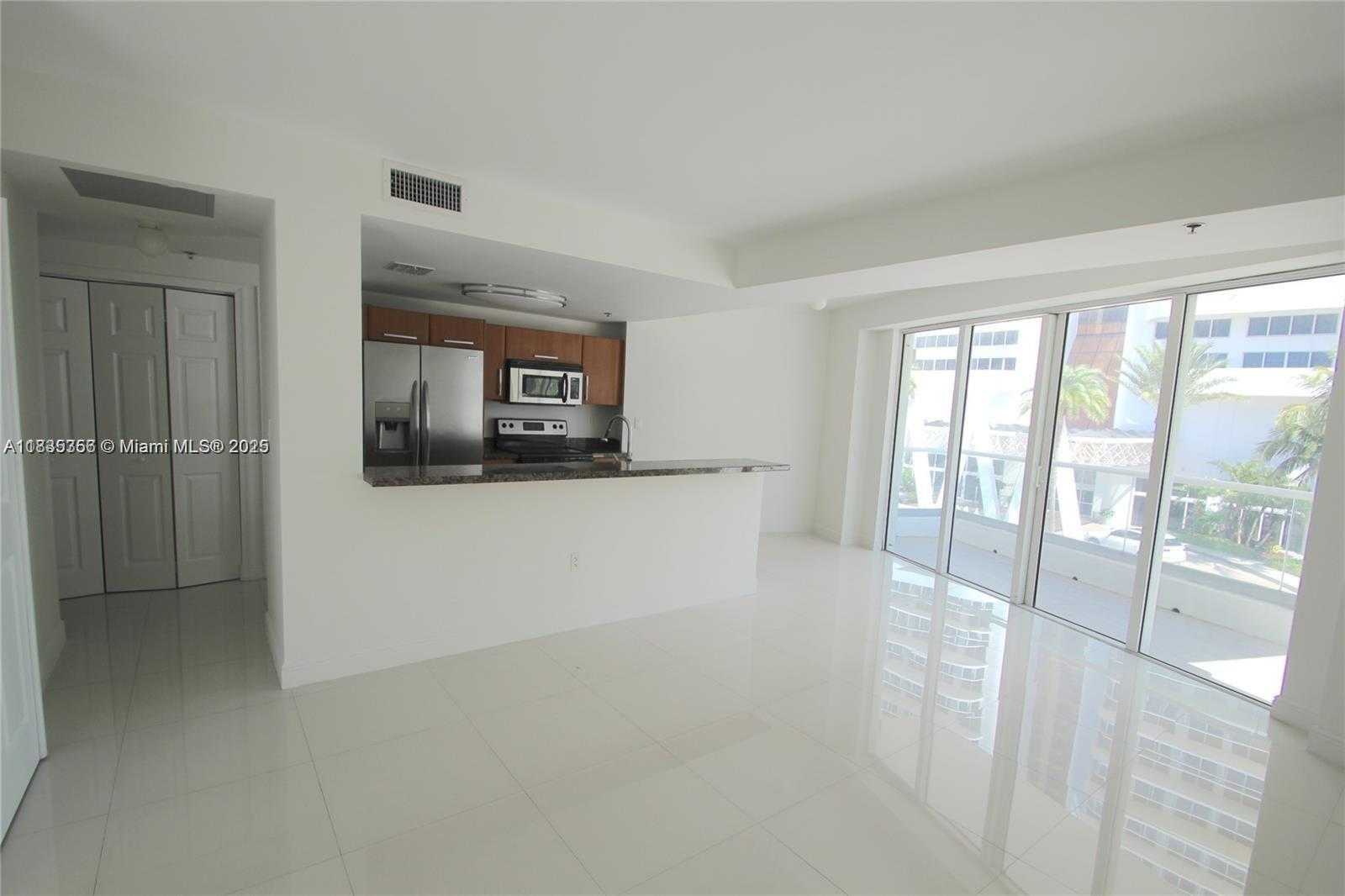 Small Image of 6362 COLLINS AVE #301, Miami Beach Number 8