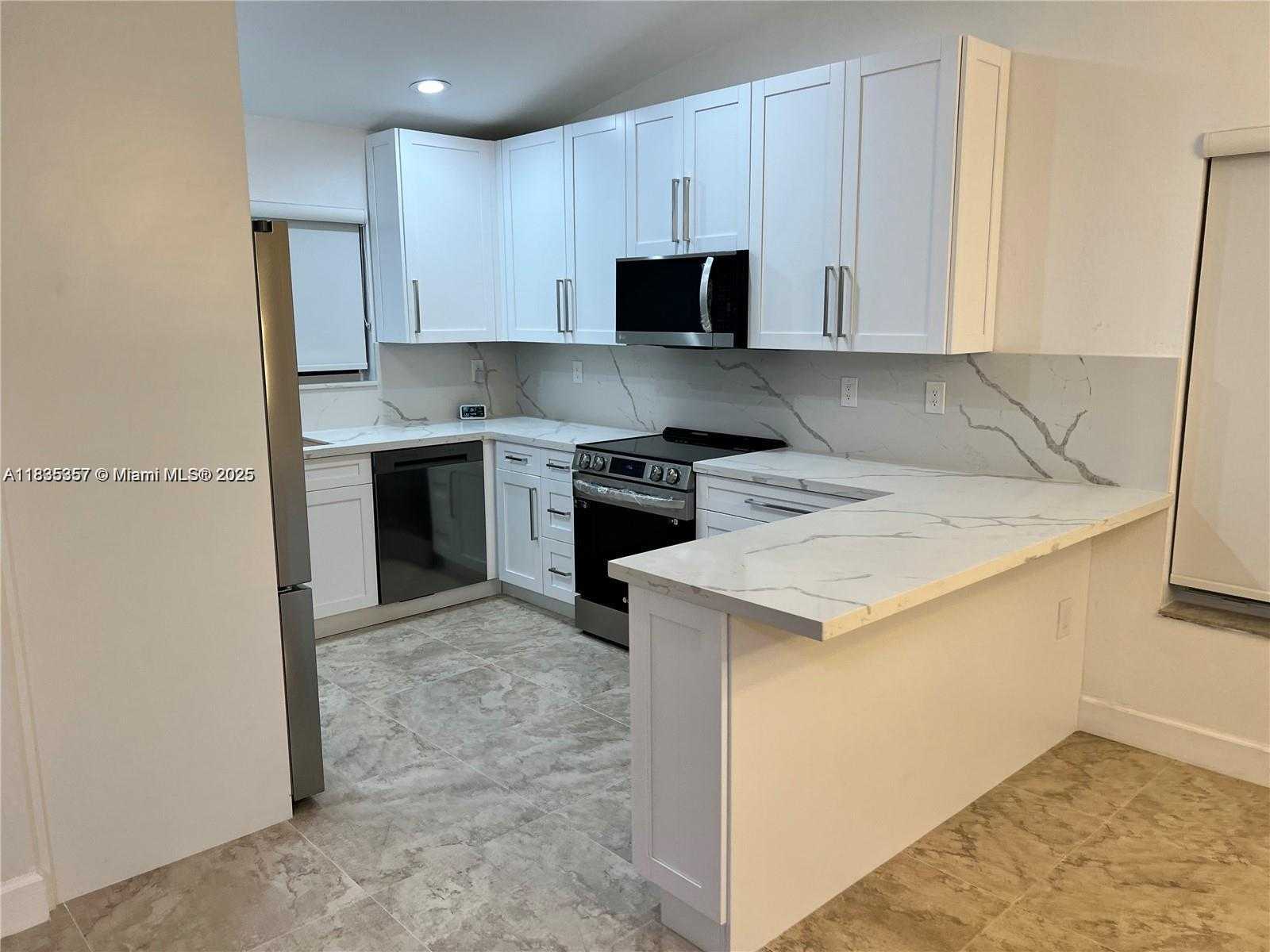 Small Image of 27728 SOUTH WEST 132ND #27728, Homestead Number 3