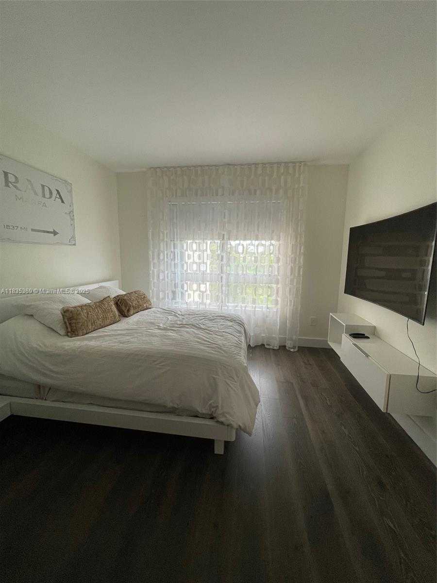 Small Image of 701 CRANDON BLVD #402, Key Biscayne Number 10
