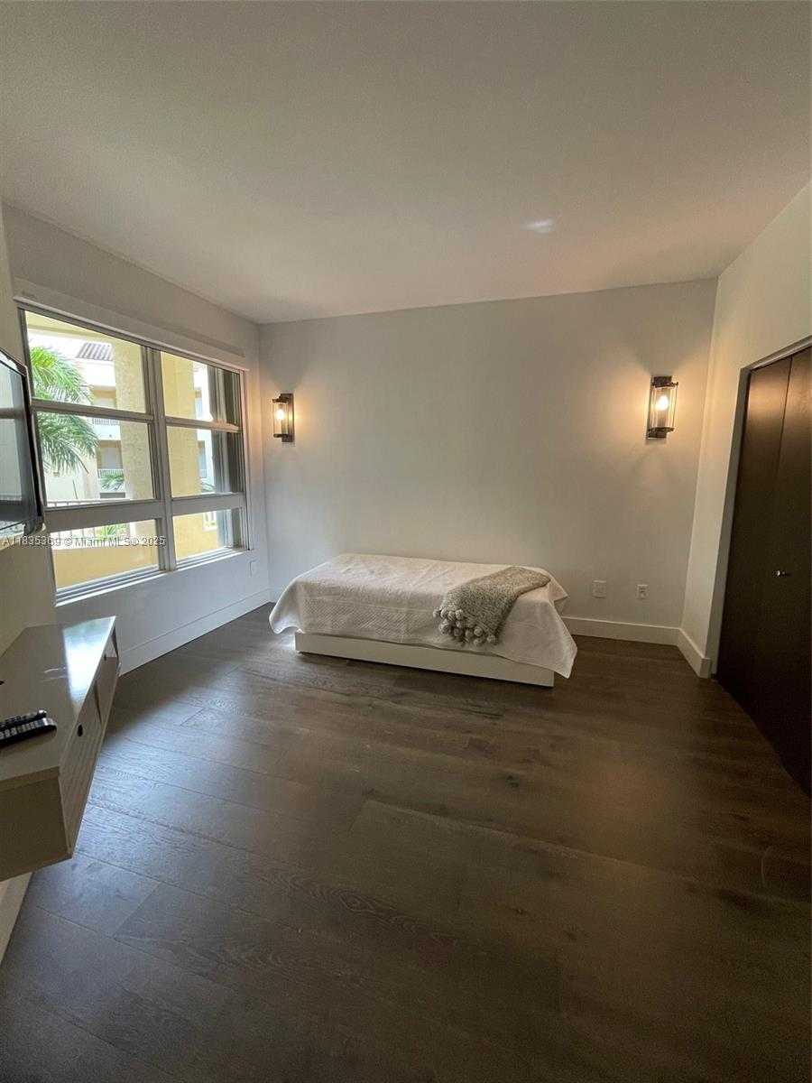 Small Image of 701 CRANDON BLVD #402, Key Biscayne Number 11