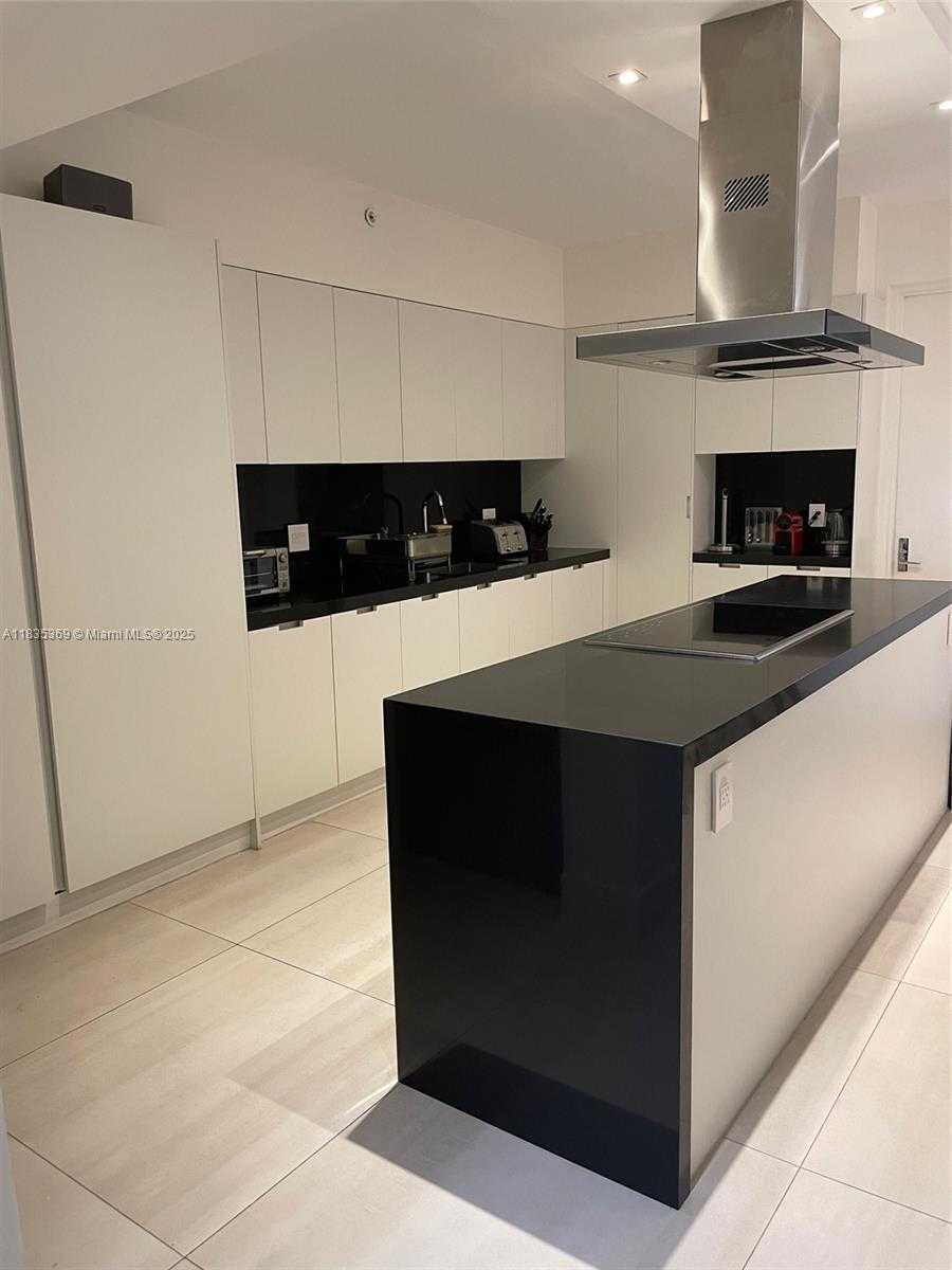 Small Image of 701 CRANDON BLVD #402, Key Biscayne Number 7