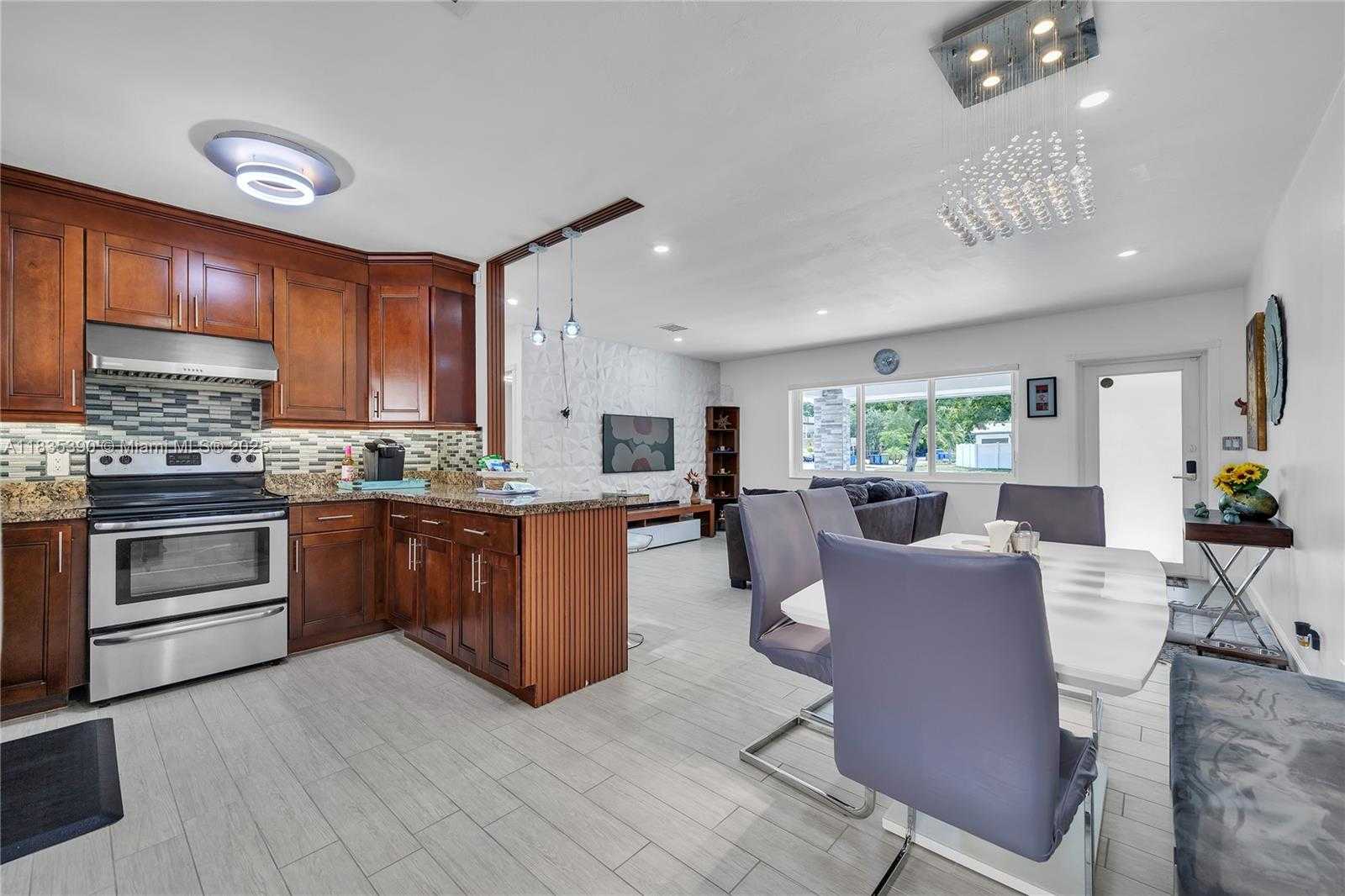 Small Image of 1020 SOUTH WEST 4TH AVE #N/A, Fort Lauderdale Number 8