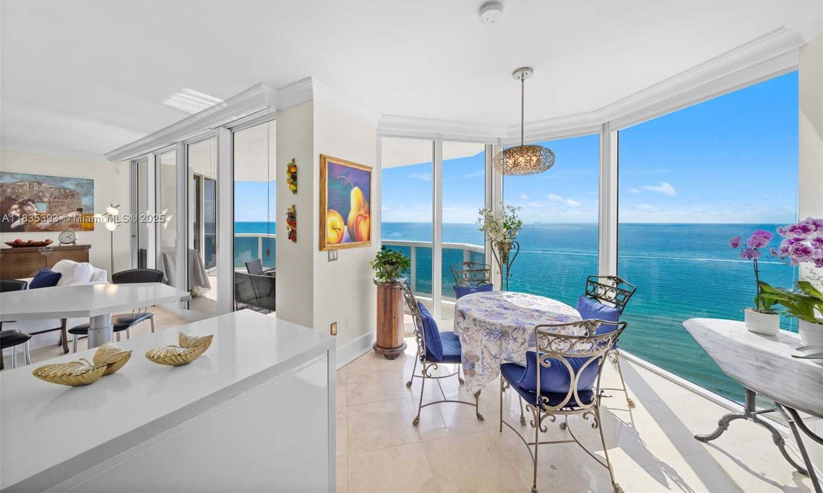 Small Image of 4779 COLLINS AVE #2203, Miami Beach Number 8